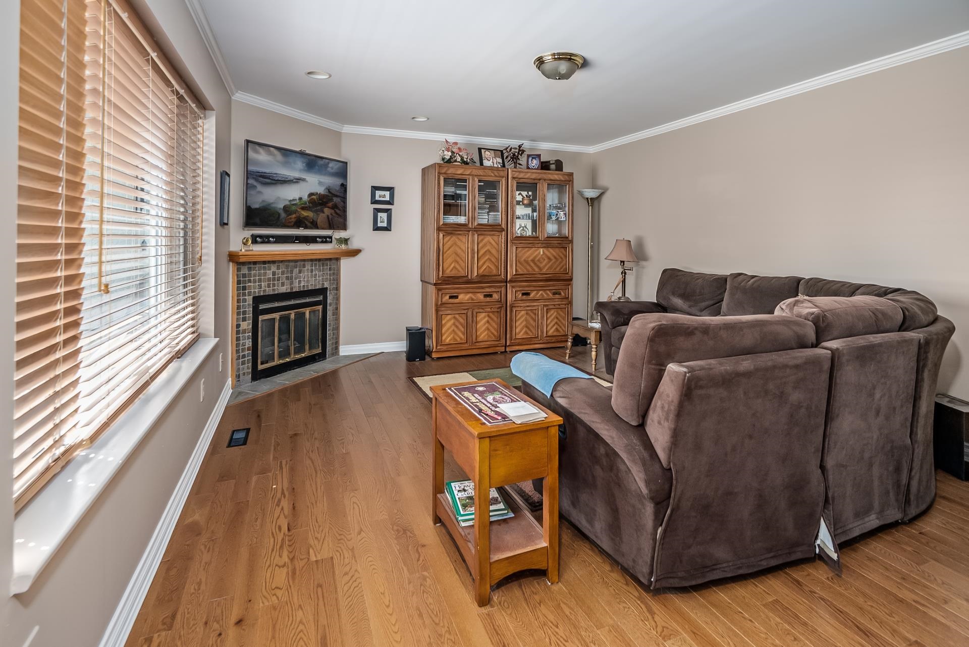1320 NOONS CREEK DRIVE