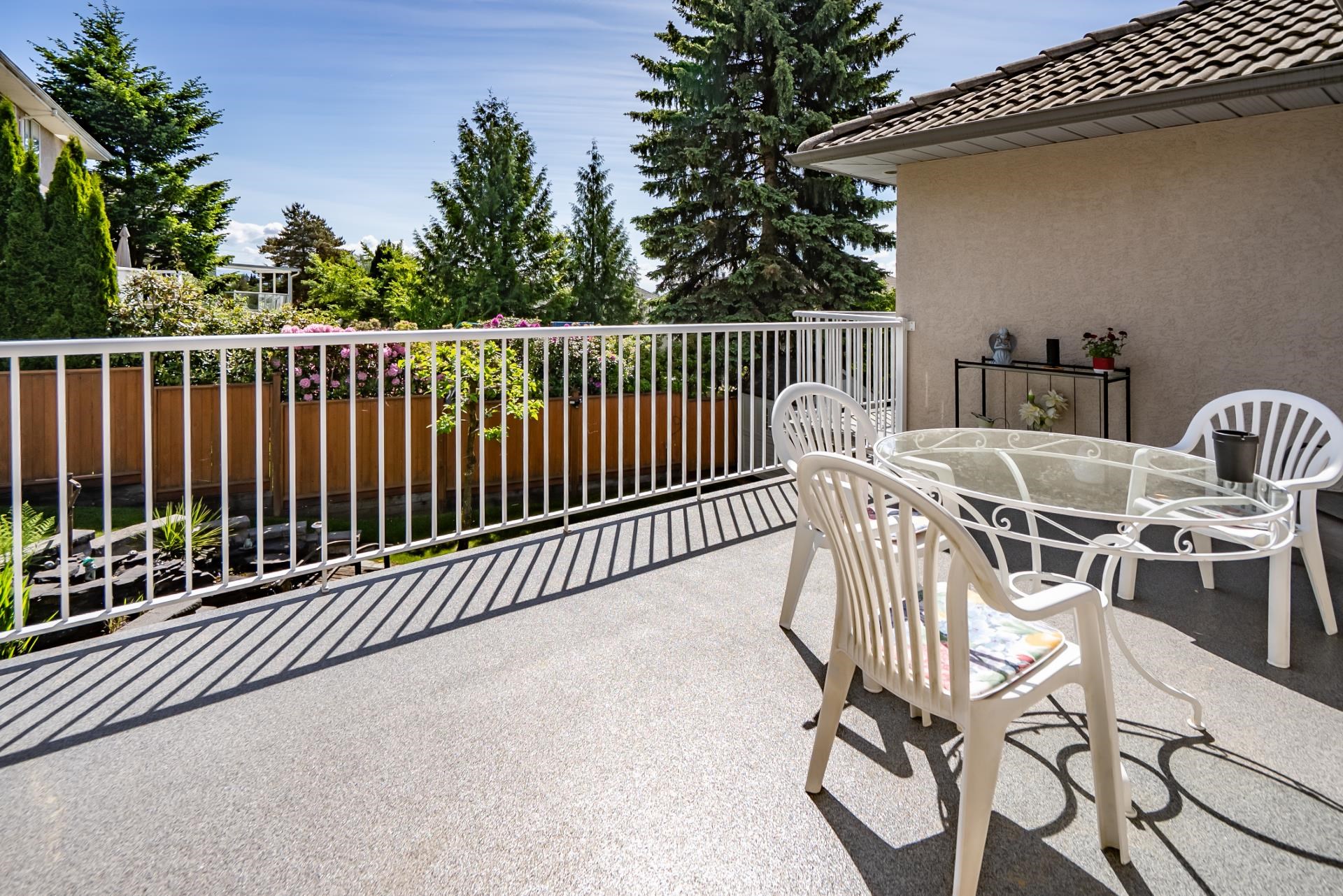 1320 NOONS CREEK DRIVE