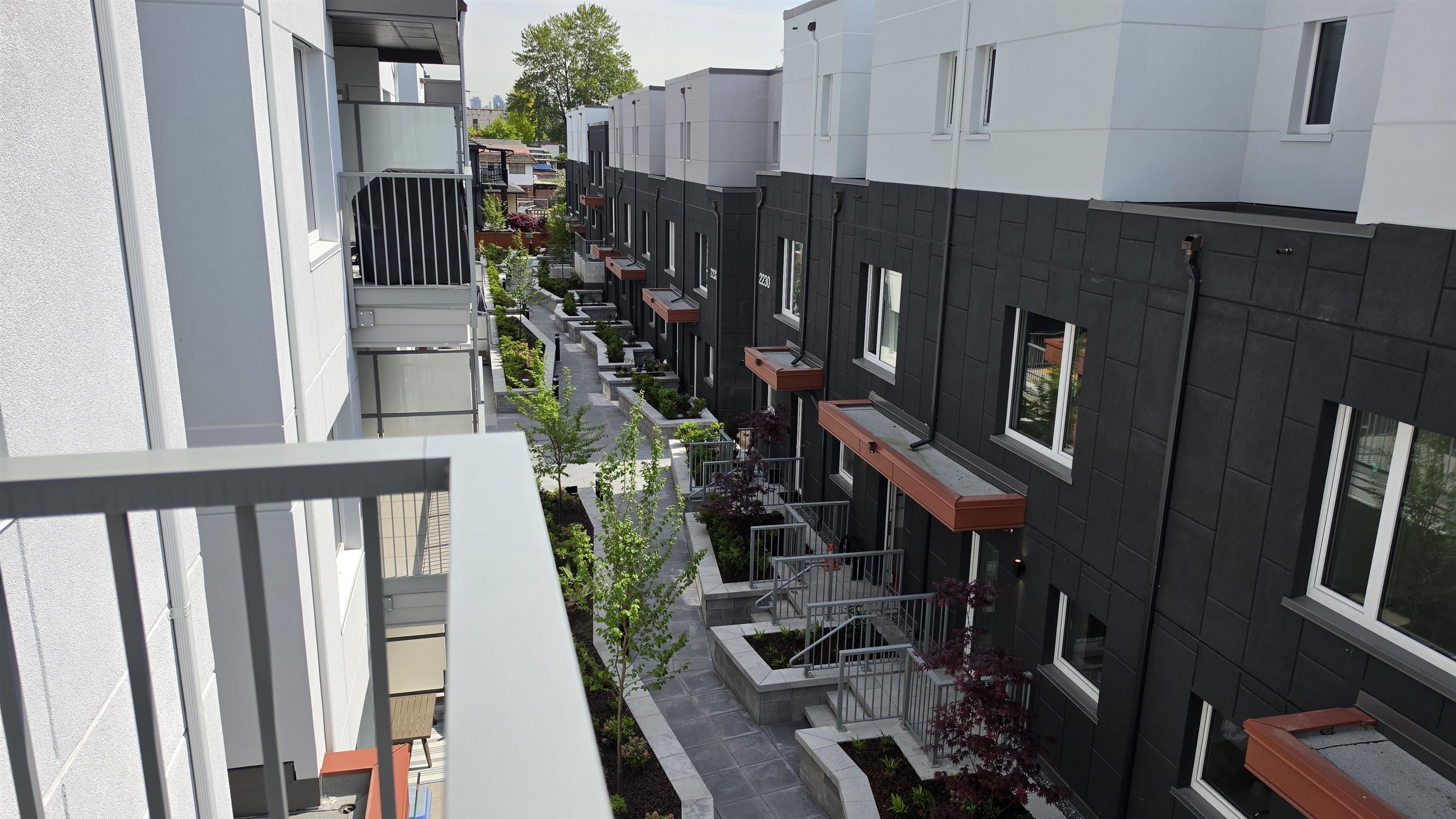 316 2250 E 1 AVENUE Unit: 316