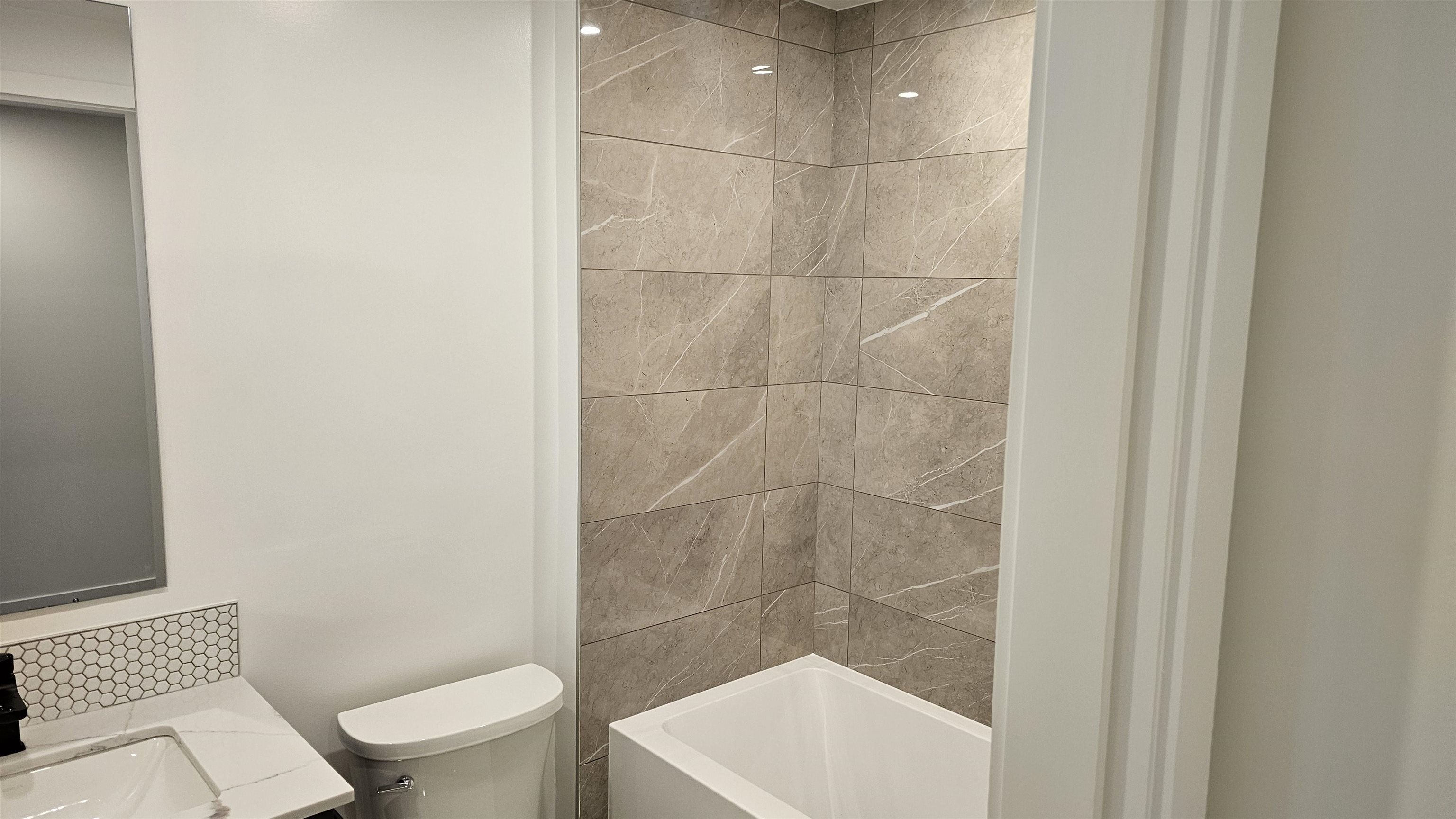 316 2250 E 1 AVENUE Unit: 316