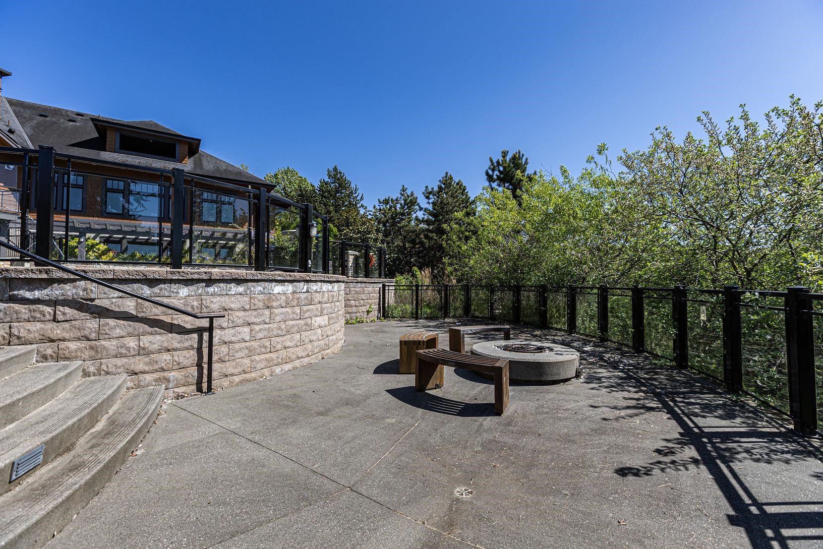 2 10735 84TH AVENUE Unit: 2