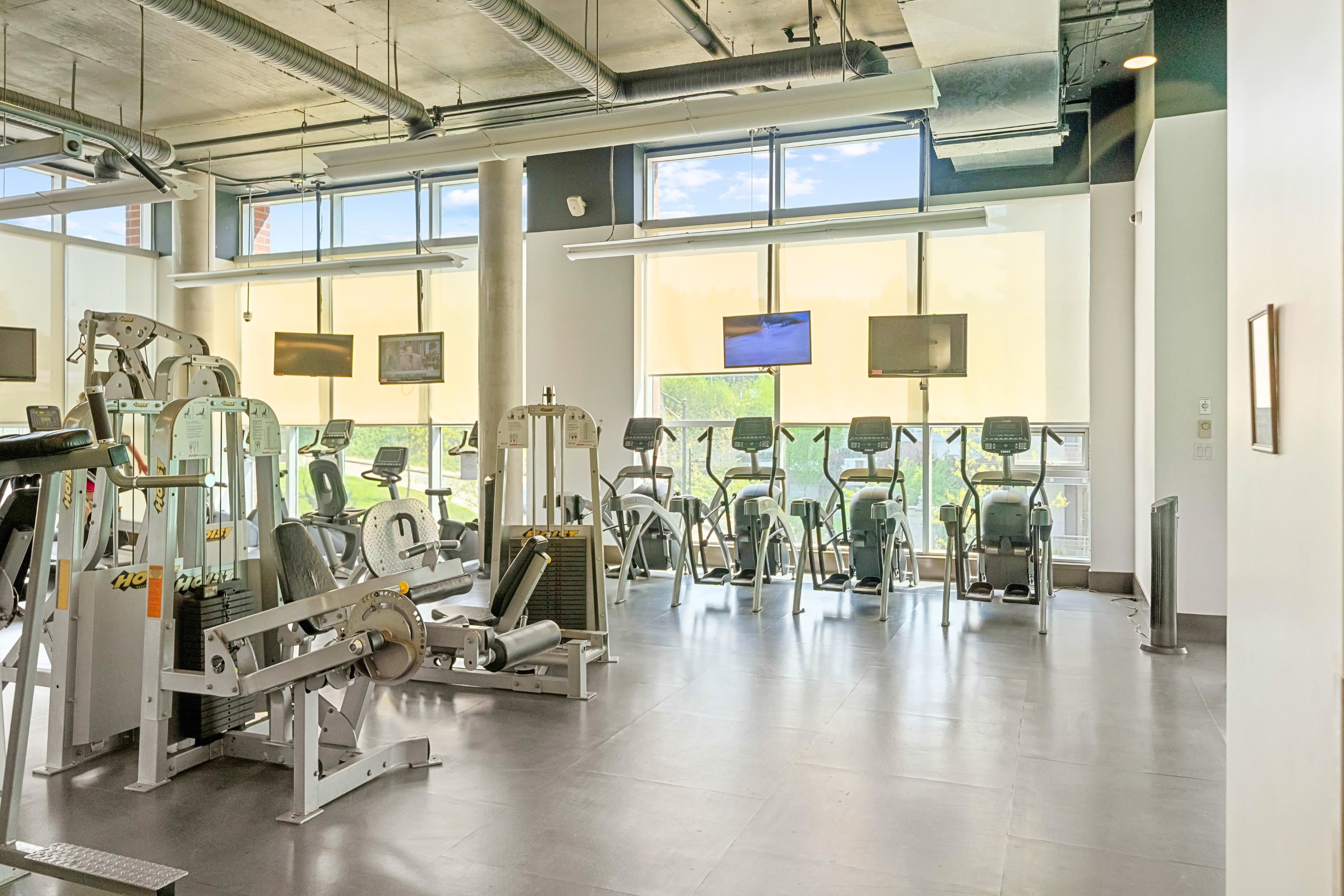 101 201 MORRISSEY ROAD Unit: 101