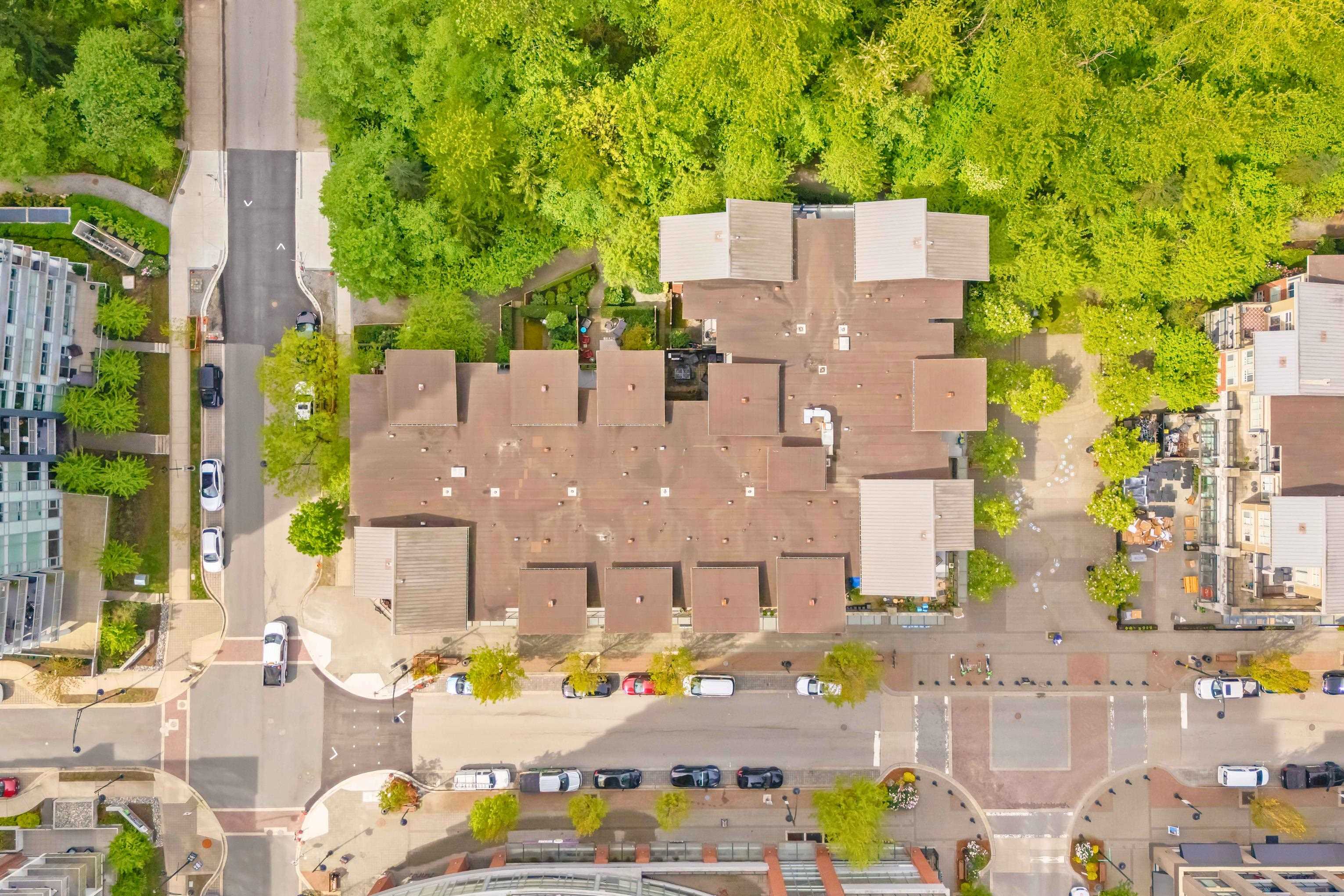 101 201 MORRISSEY ROAD Unit: 101