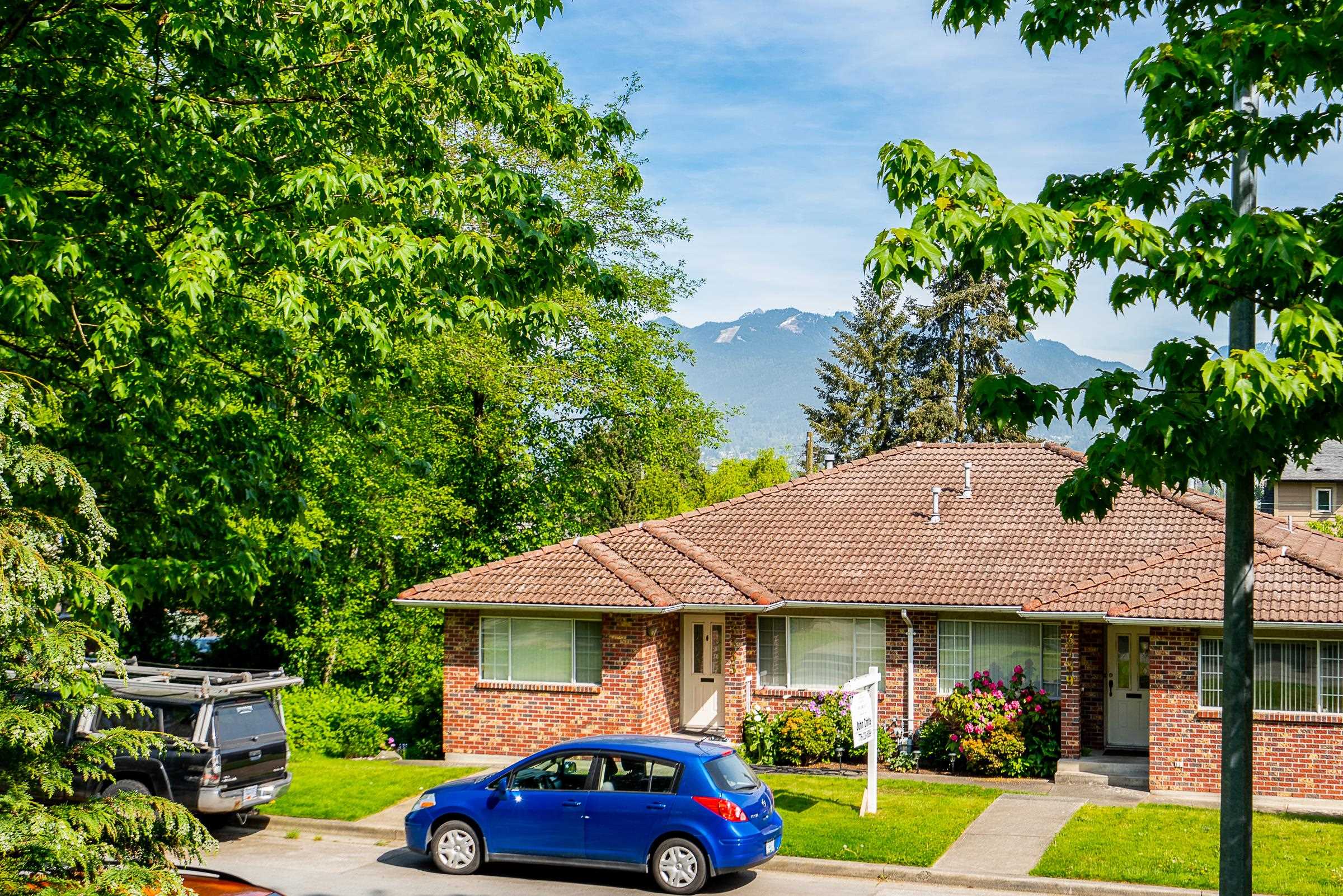 204 3183 ESMOND AVENUE Unit: 204