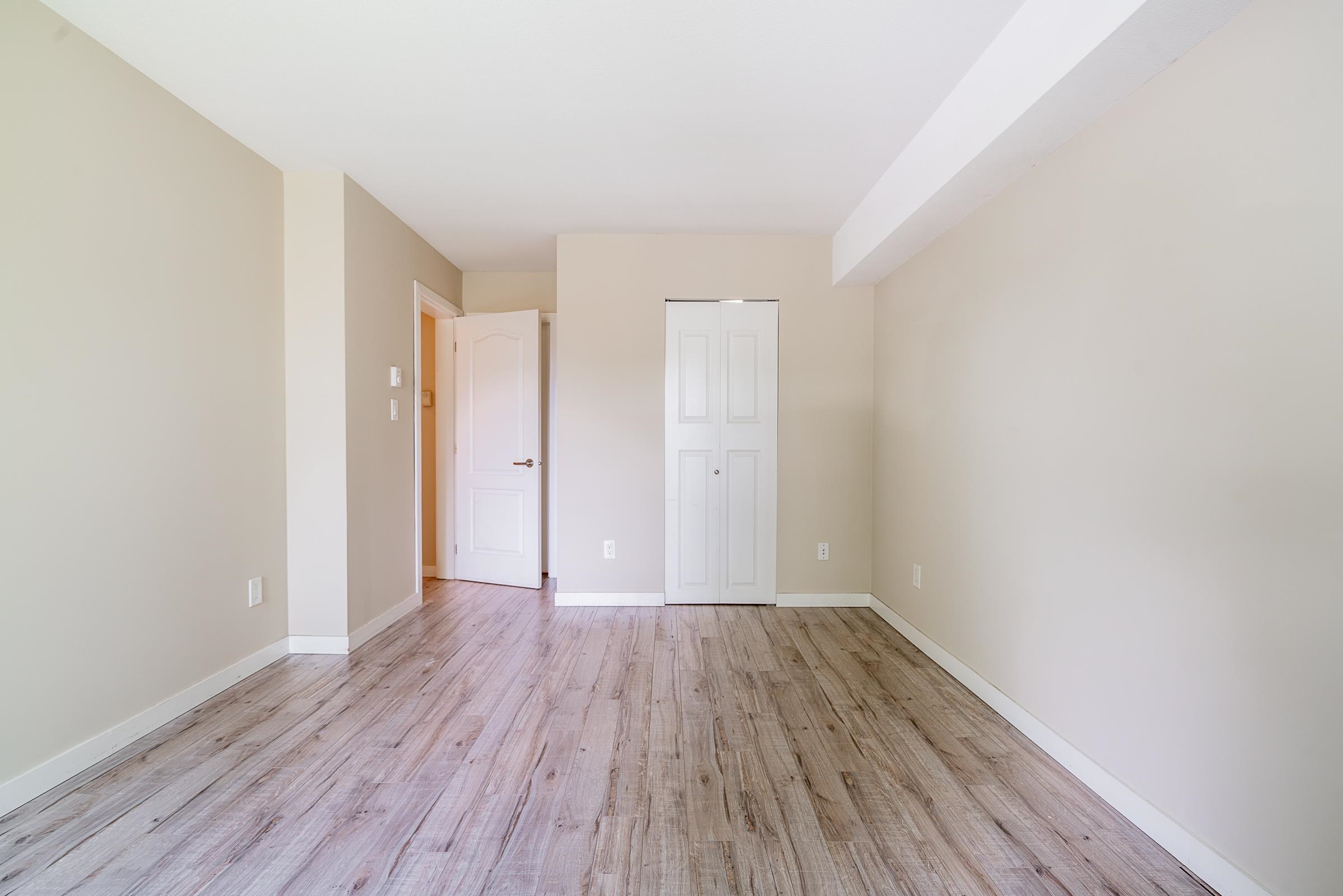 204 3183 ESMOND AVENUE Unit: 204