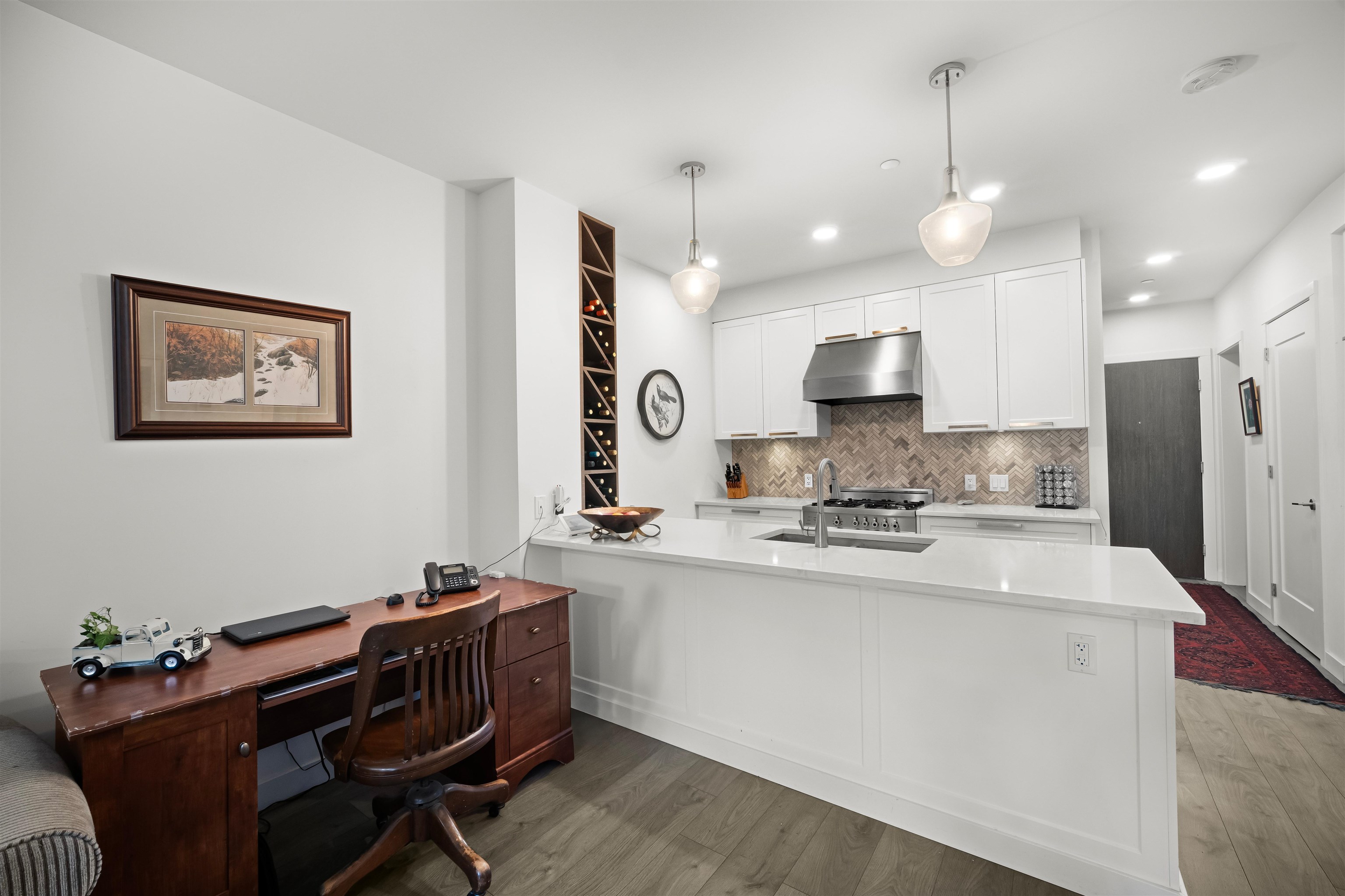 105 33540 MAYFAIR AVENUE Unit: 105