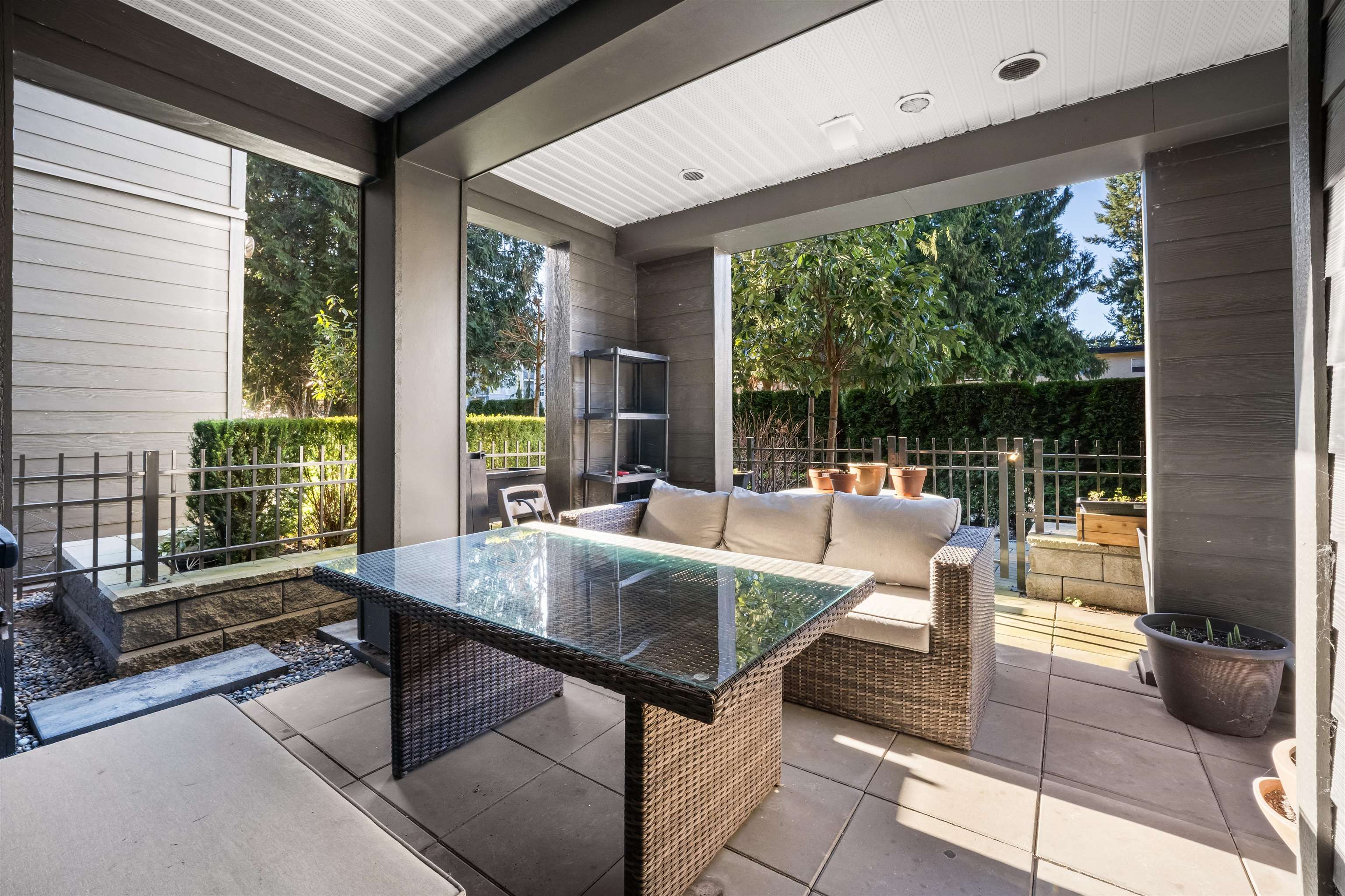 105 33540 MAYFAIR AVENUE Unit: 105