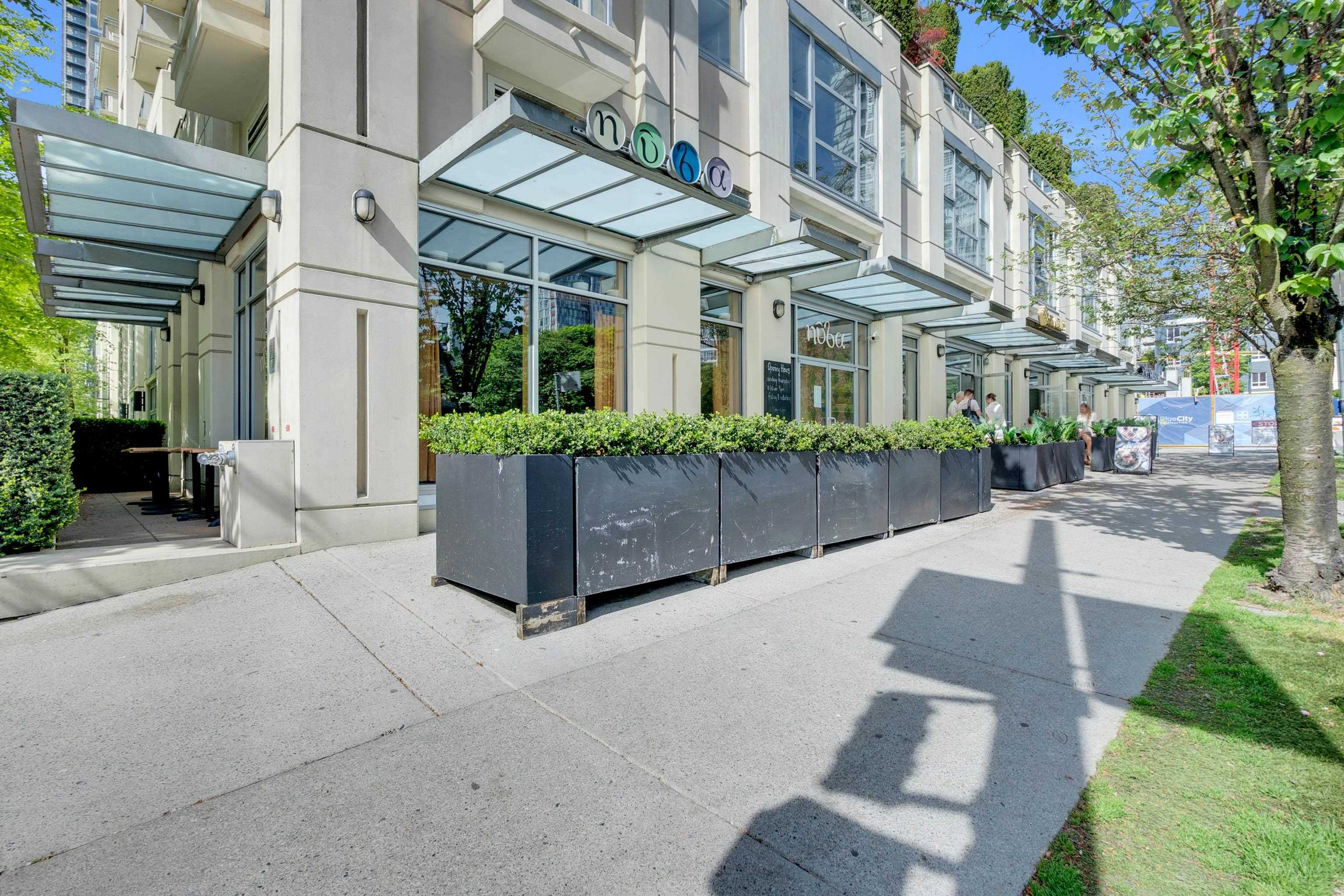 801 488 HELMCKEN STREET Unit: 801