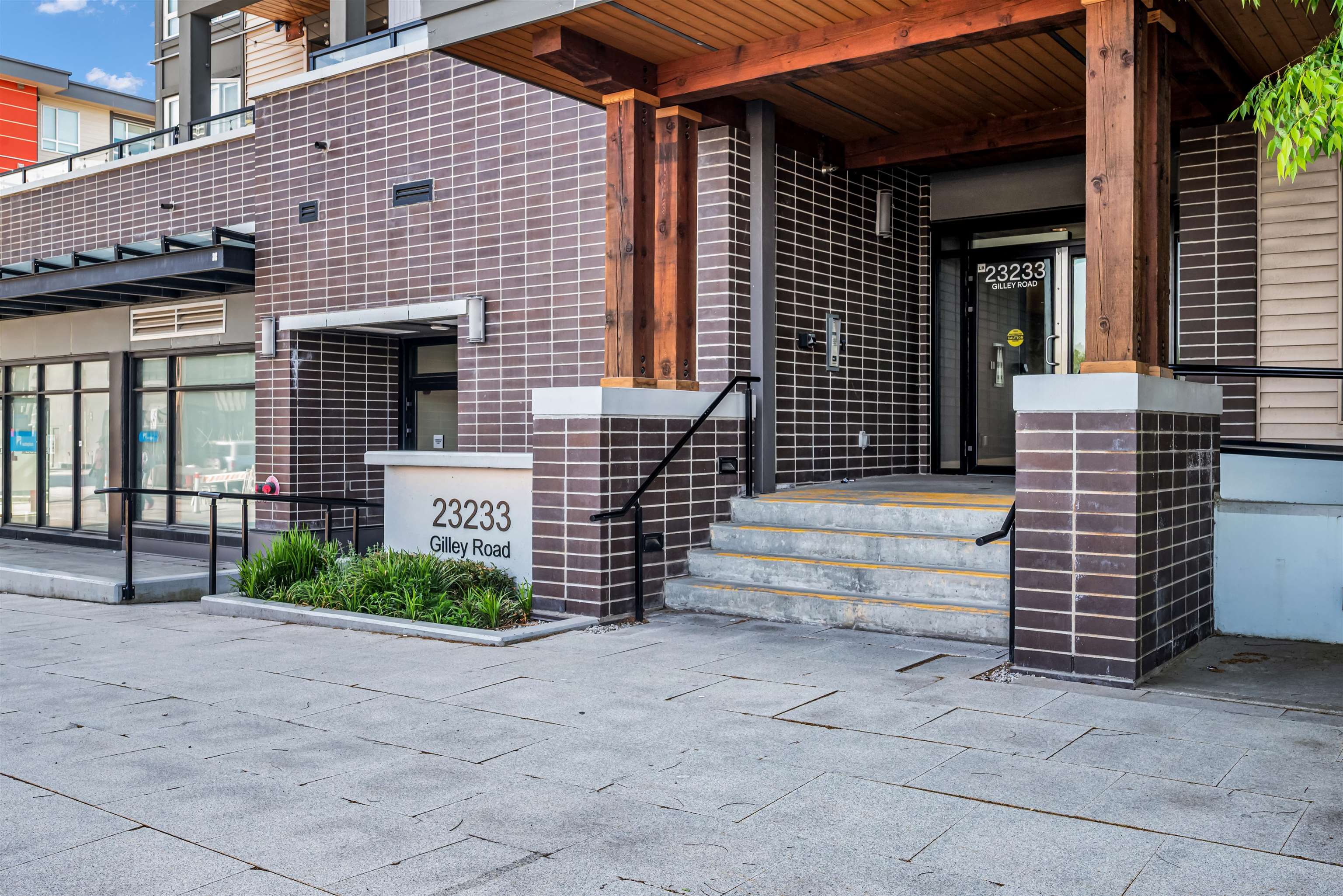 402 23233 GILLEY ROAD Unit: 402