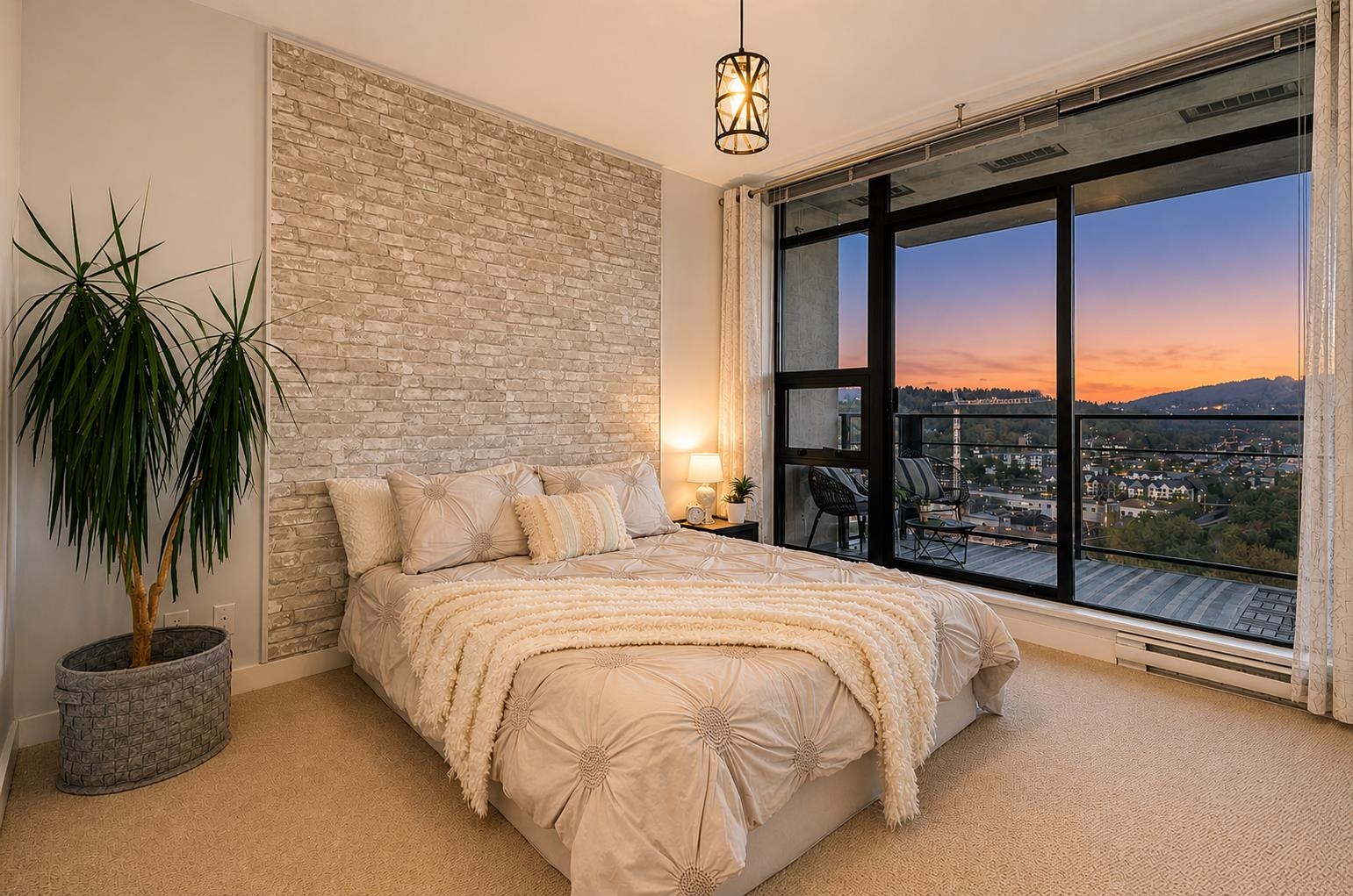 2202 301 CAPILANO ROAD Unit: 2202