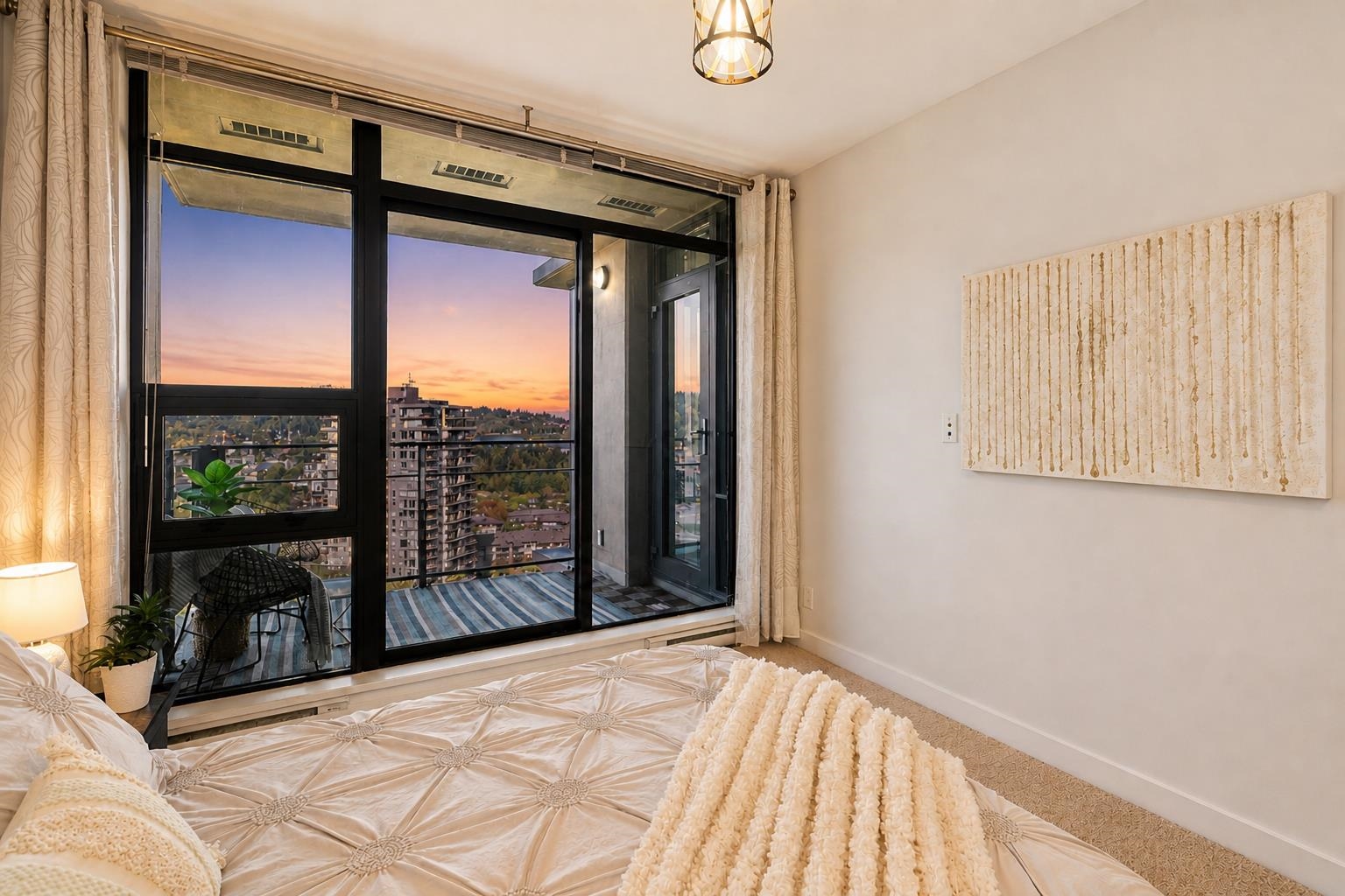 2202 301 CAPILANO ROAD Unit: 2202