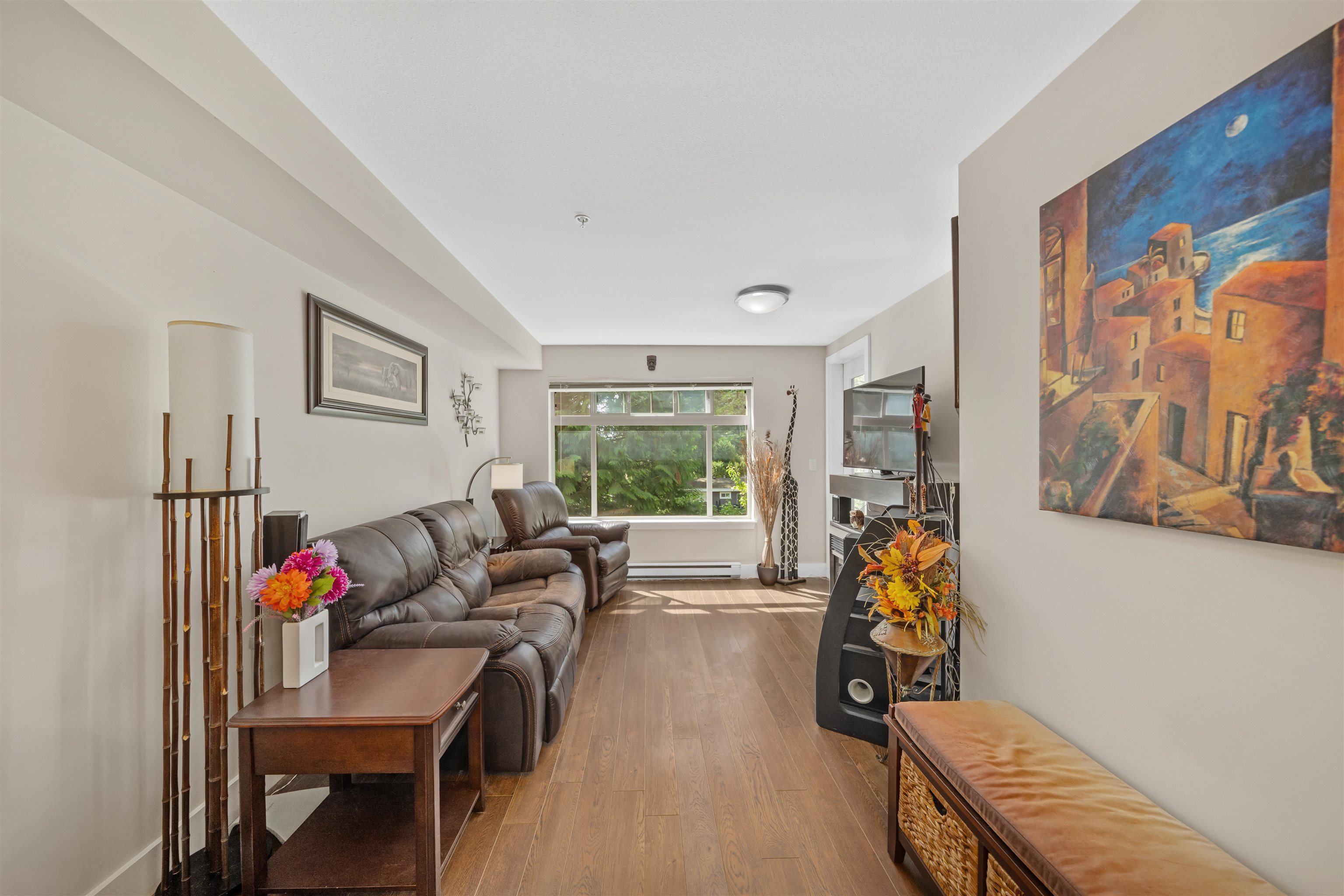 327 2233 MCKENZIE ROAD Unit: 327
