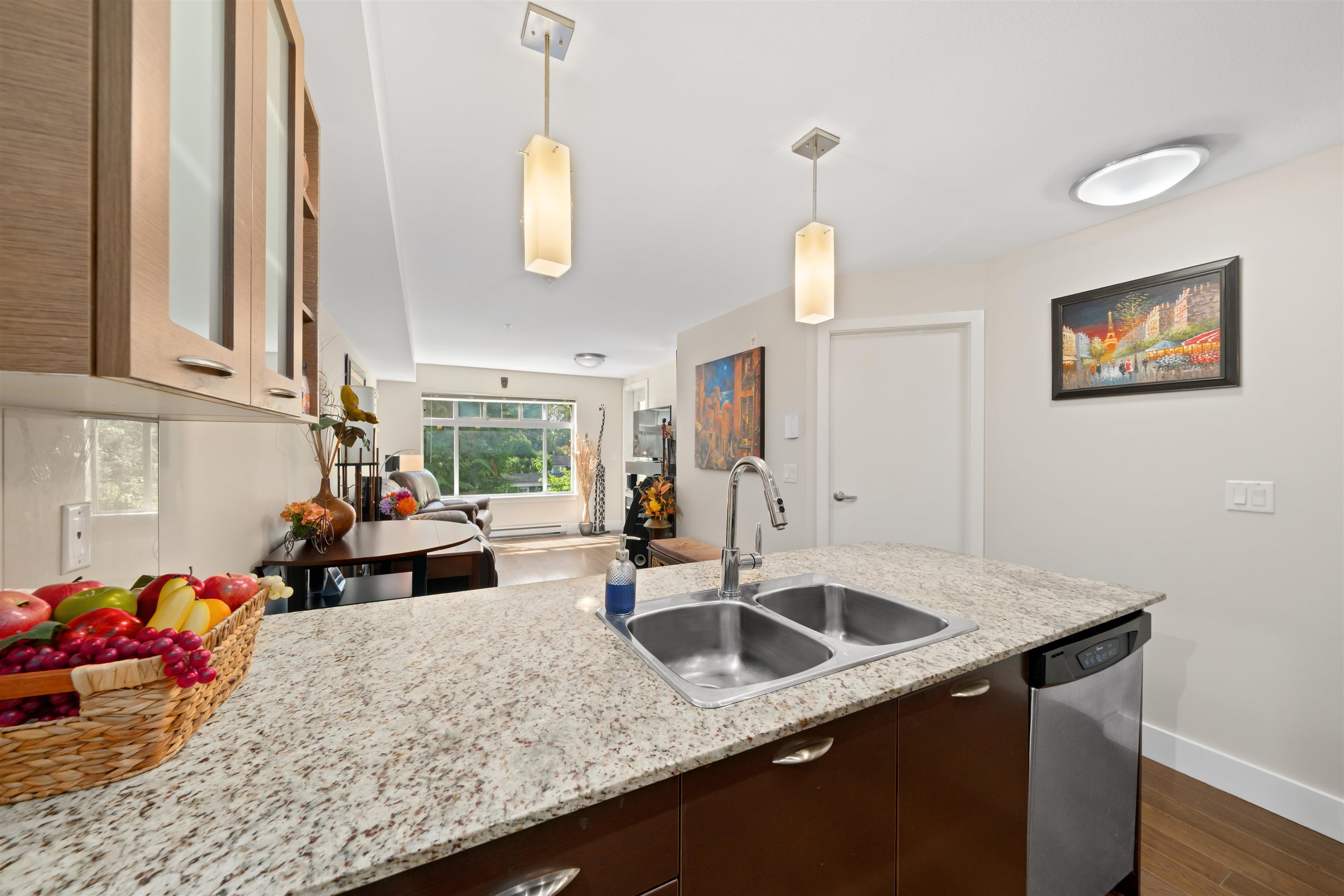 327 2233 MCKENZIE ROAD Unit: 327