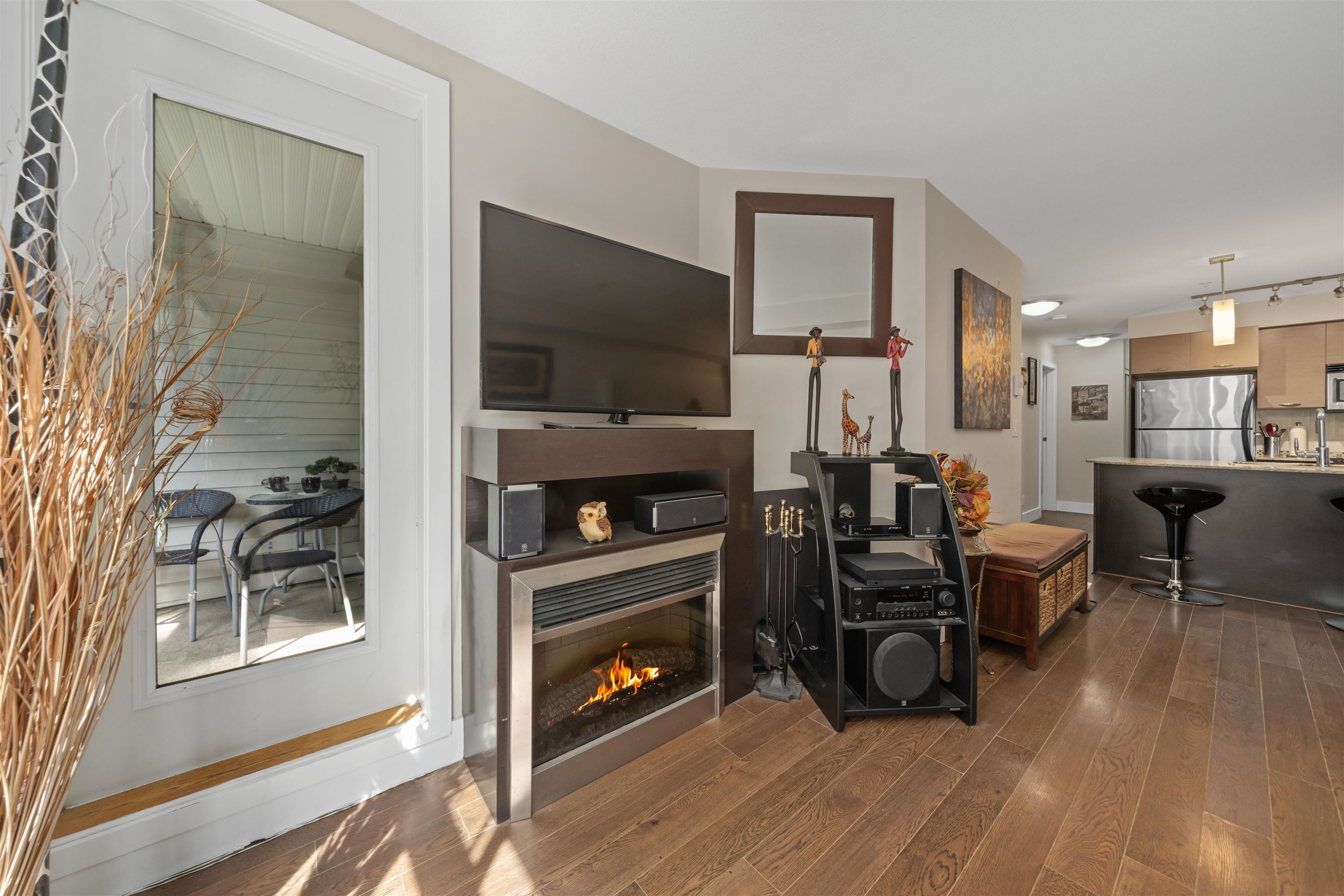 327 2233 MCKENZIE ROAD Unit: 327