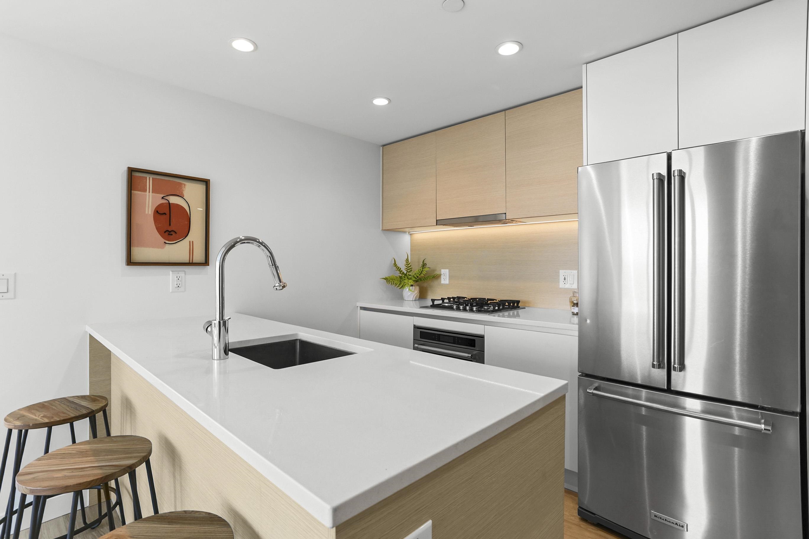 2409 657 WHITING WAY Unit: 2409