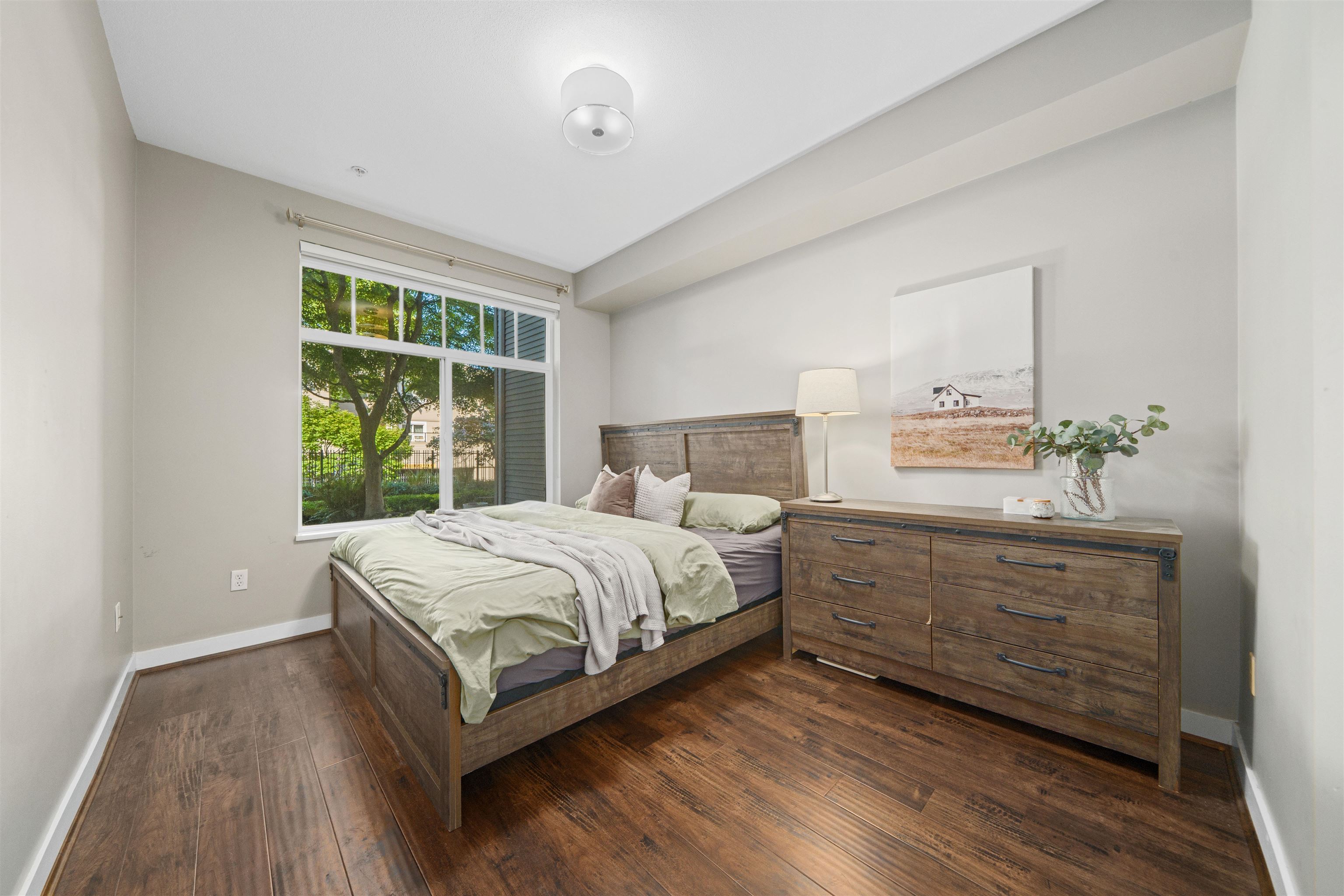 116 2353 MARPOLE AVENUE Unit: 116