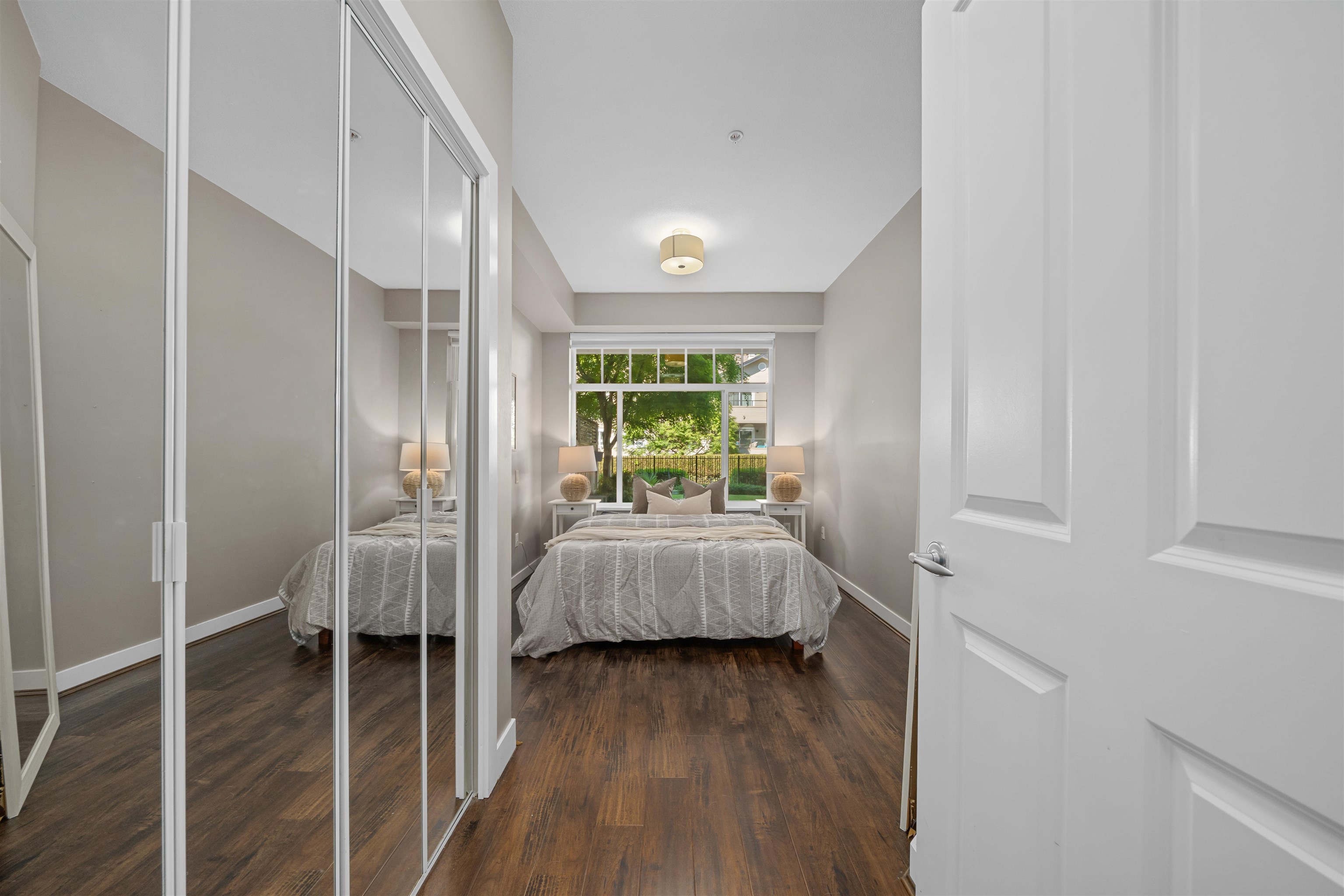 116 2353 MARPOLE AVENUE Unit: 116
