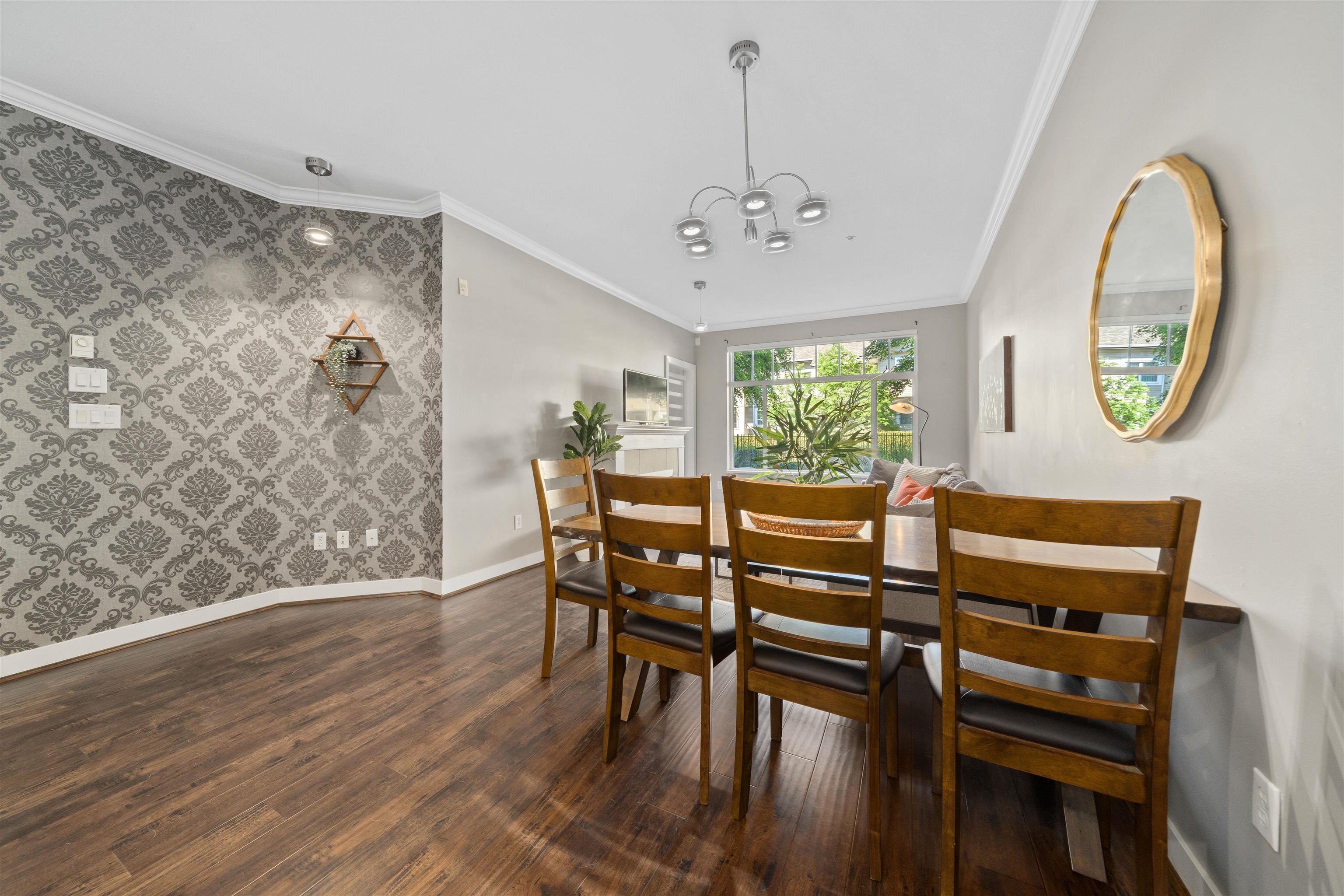 116 2353 MARPOLE AVENUE Unit: 116