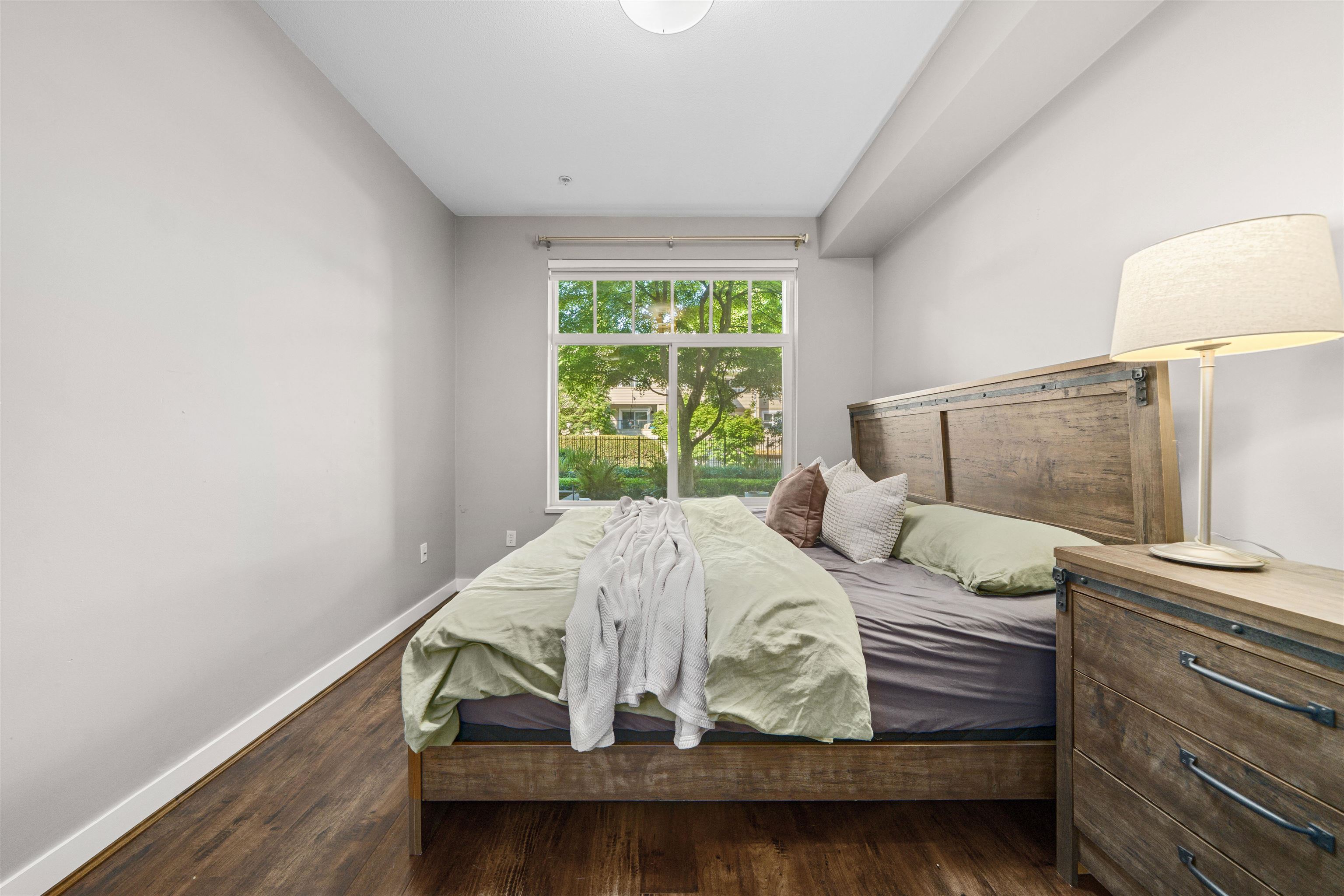 116 2353 MARPOLE AVENUE Unit: 116