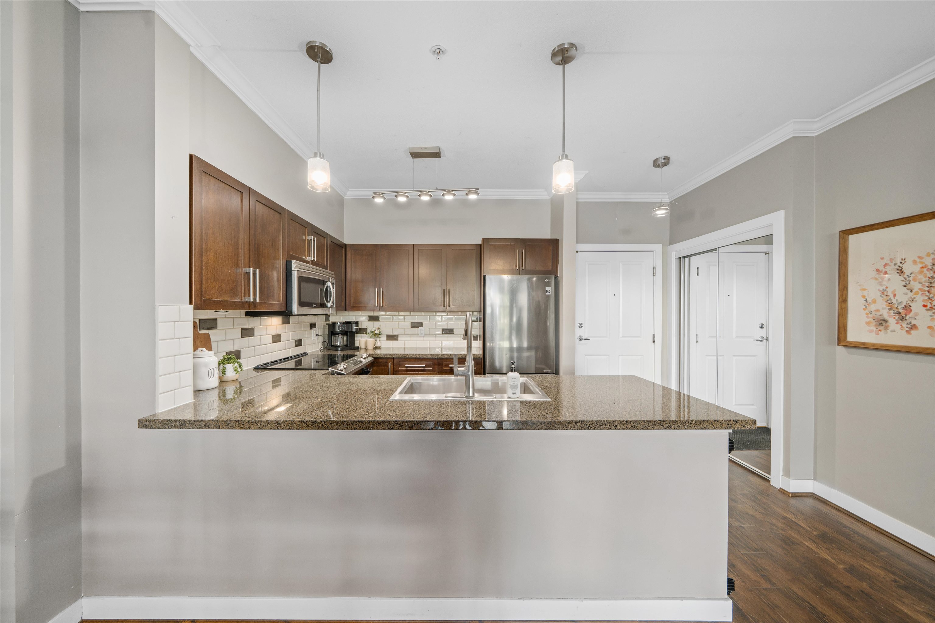 116 2353 MARPOLE AVENUE Unit: 116