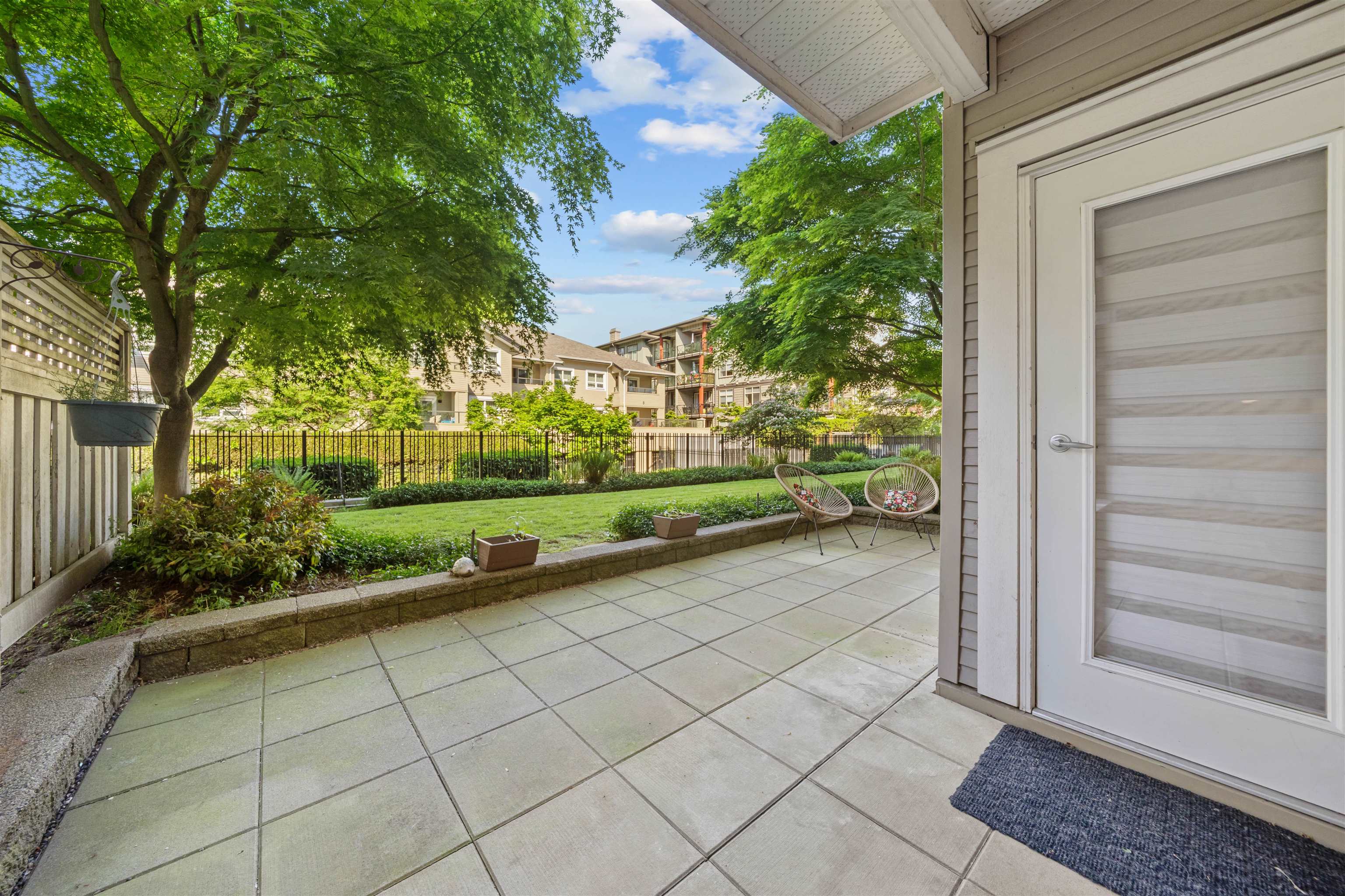 116 2353 MARPOLE AVENUE Unit: 116