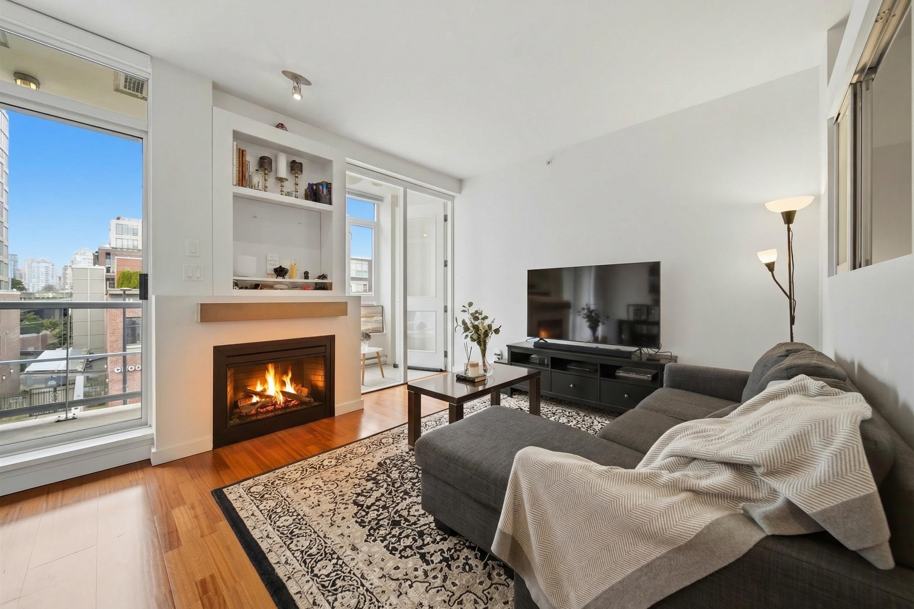306 2055 YUKON STREET Unit: 306
