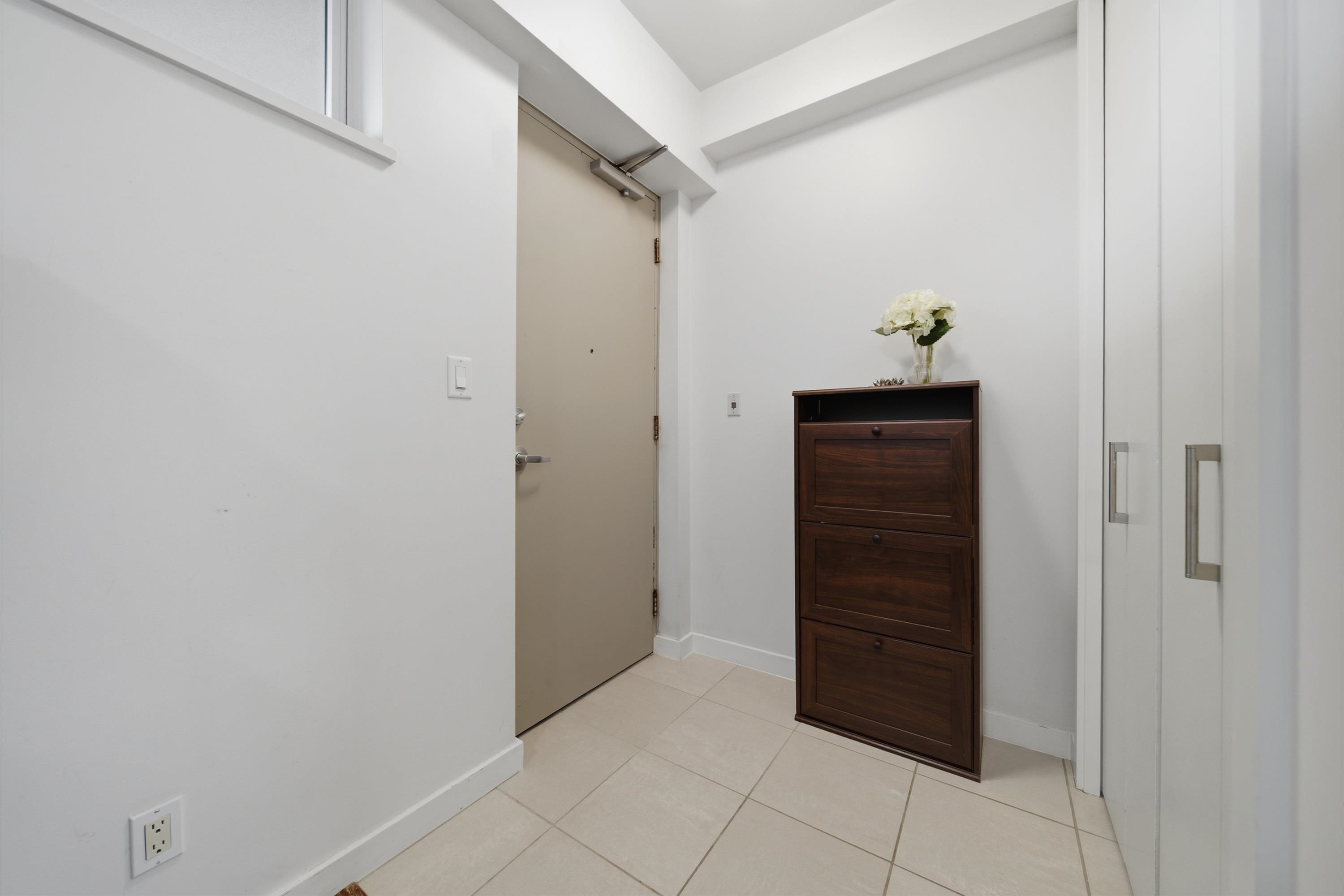 306 2055 YUKON STREET Unit: 306