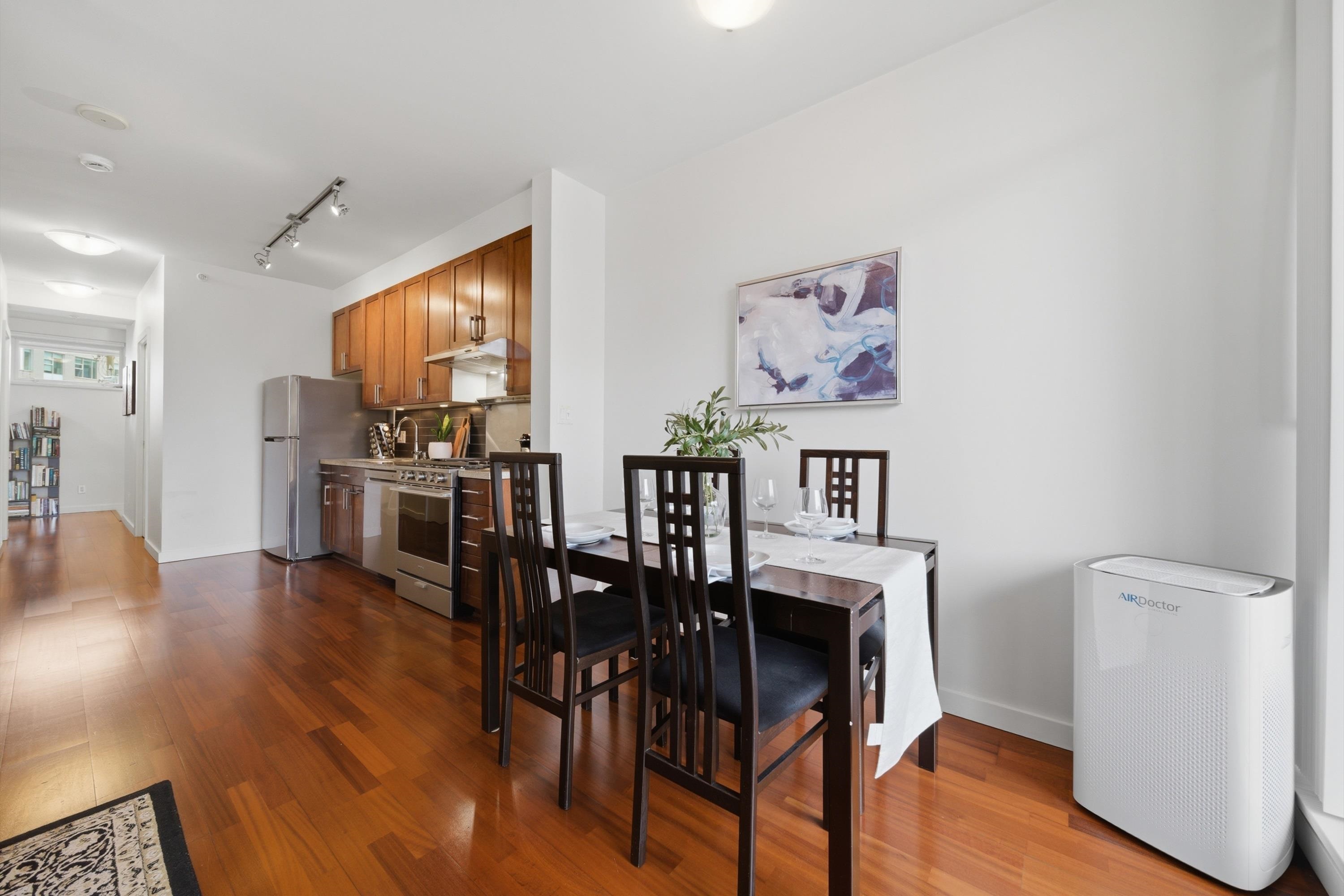 306 2055 YUKON STREET Unit: 306
