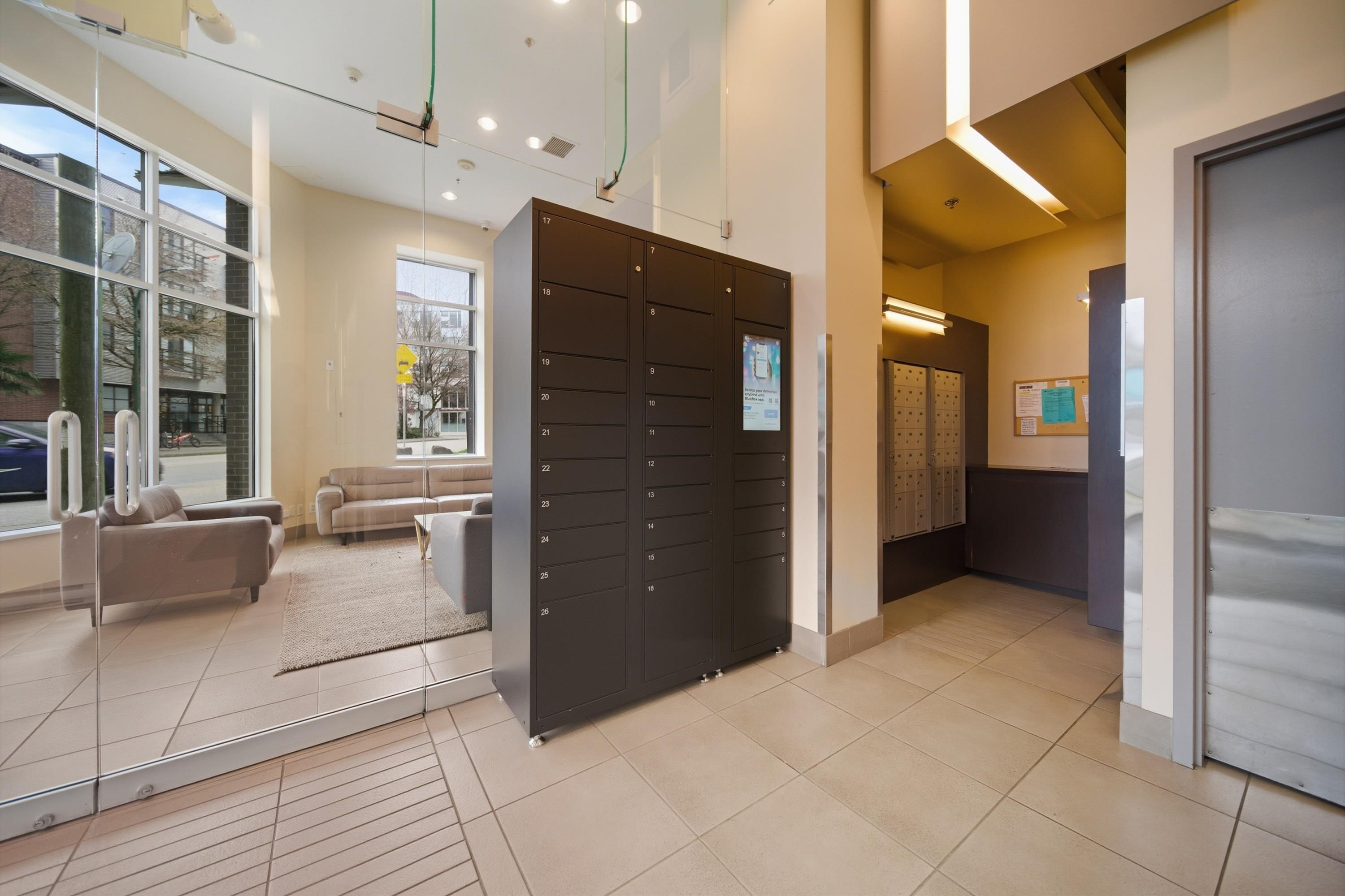 306 2055 YUKON STREET Unit: 306