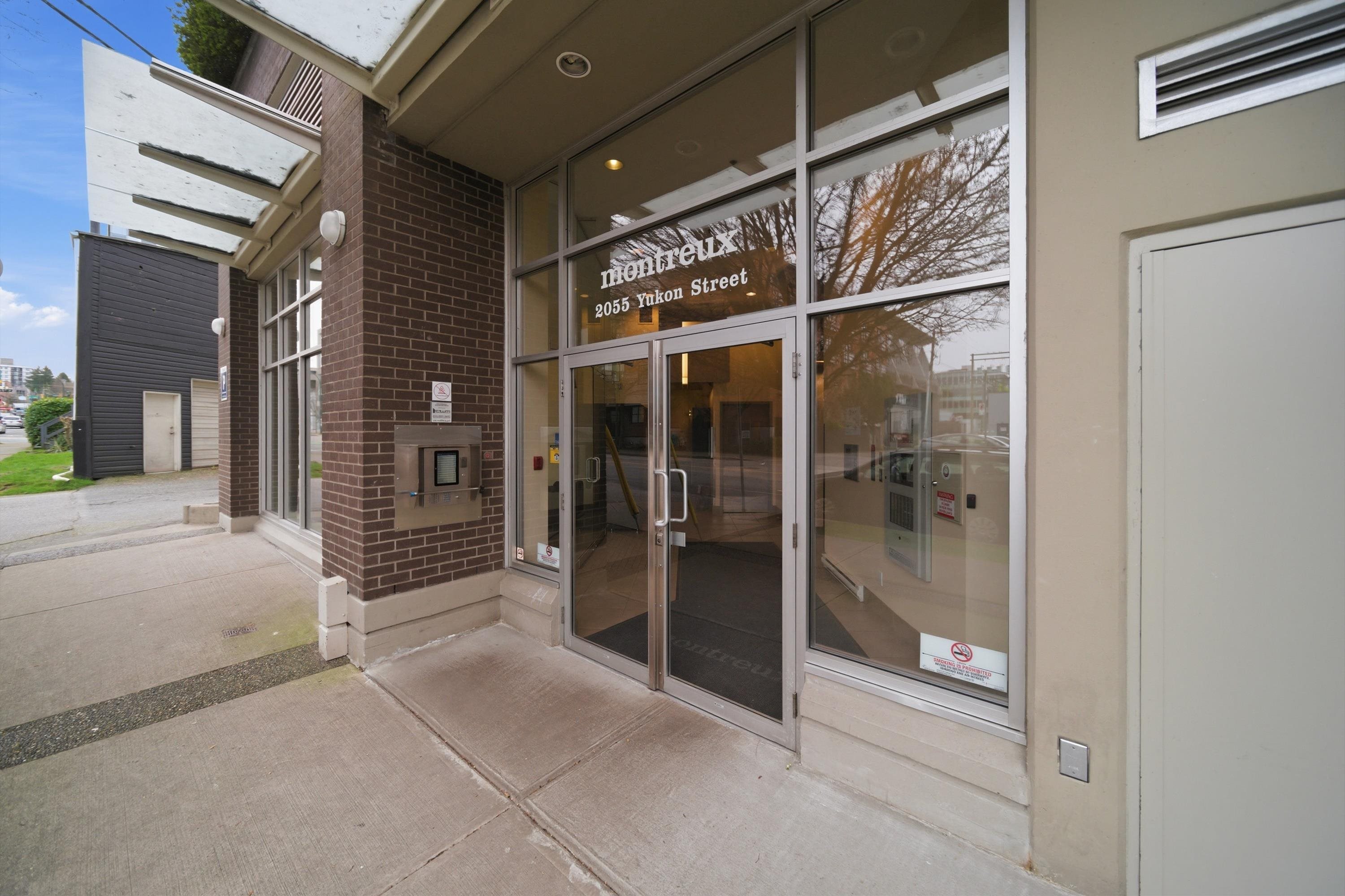 306 2055 YUKON STREET Unit: 306