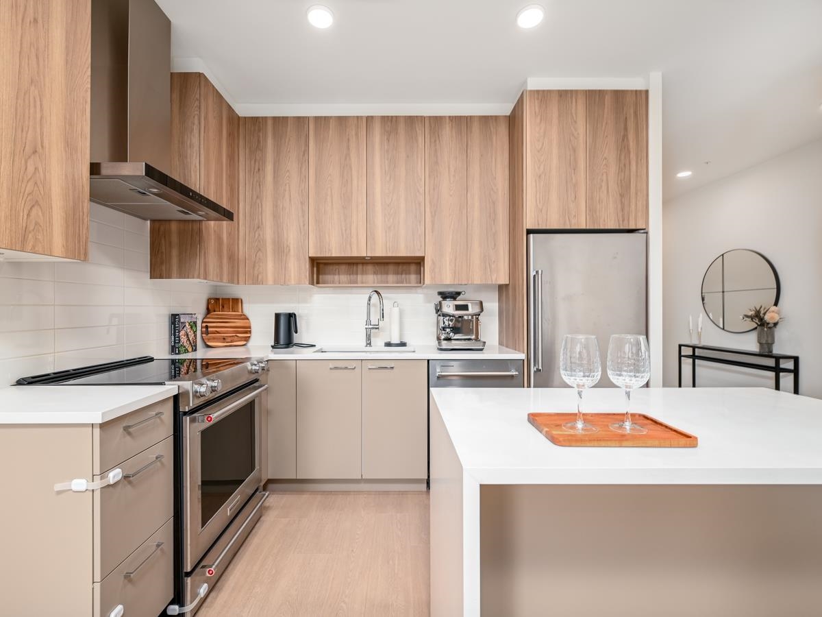 103 7599 15TH STREET Unit: 103