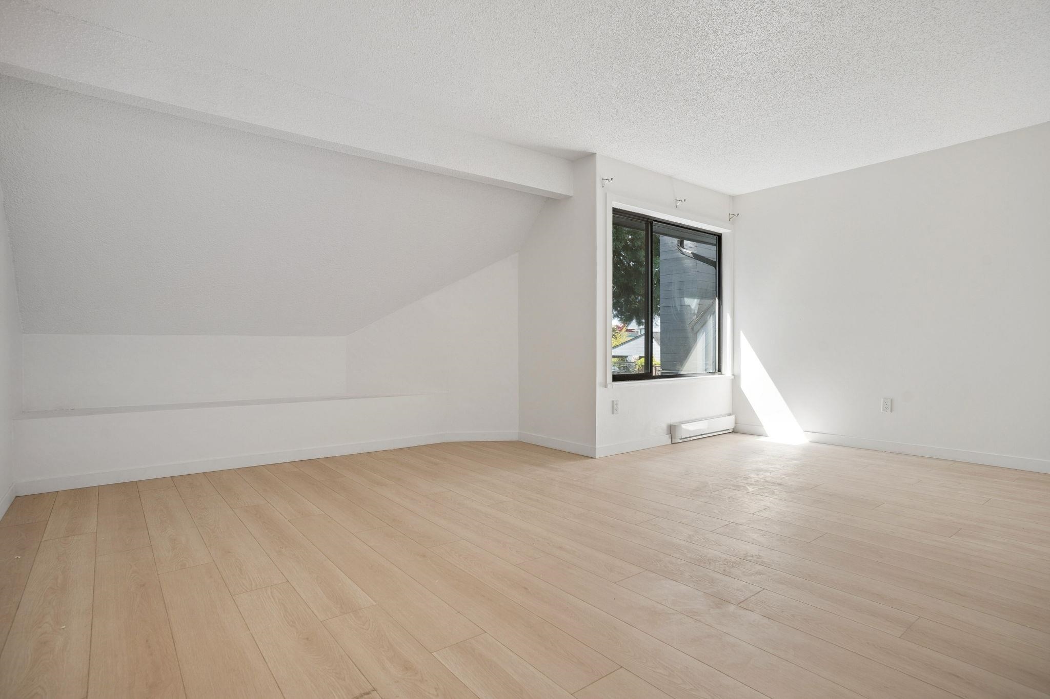 61 3851 BLUNDELL ROAD Unit: 61