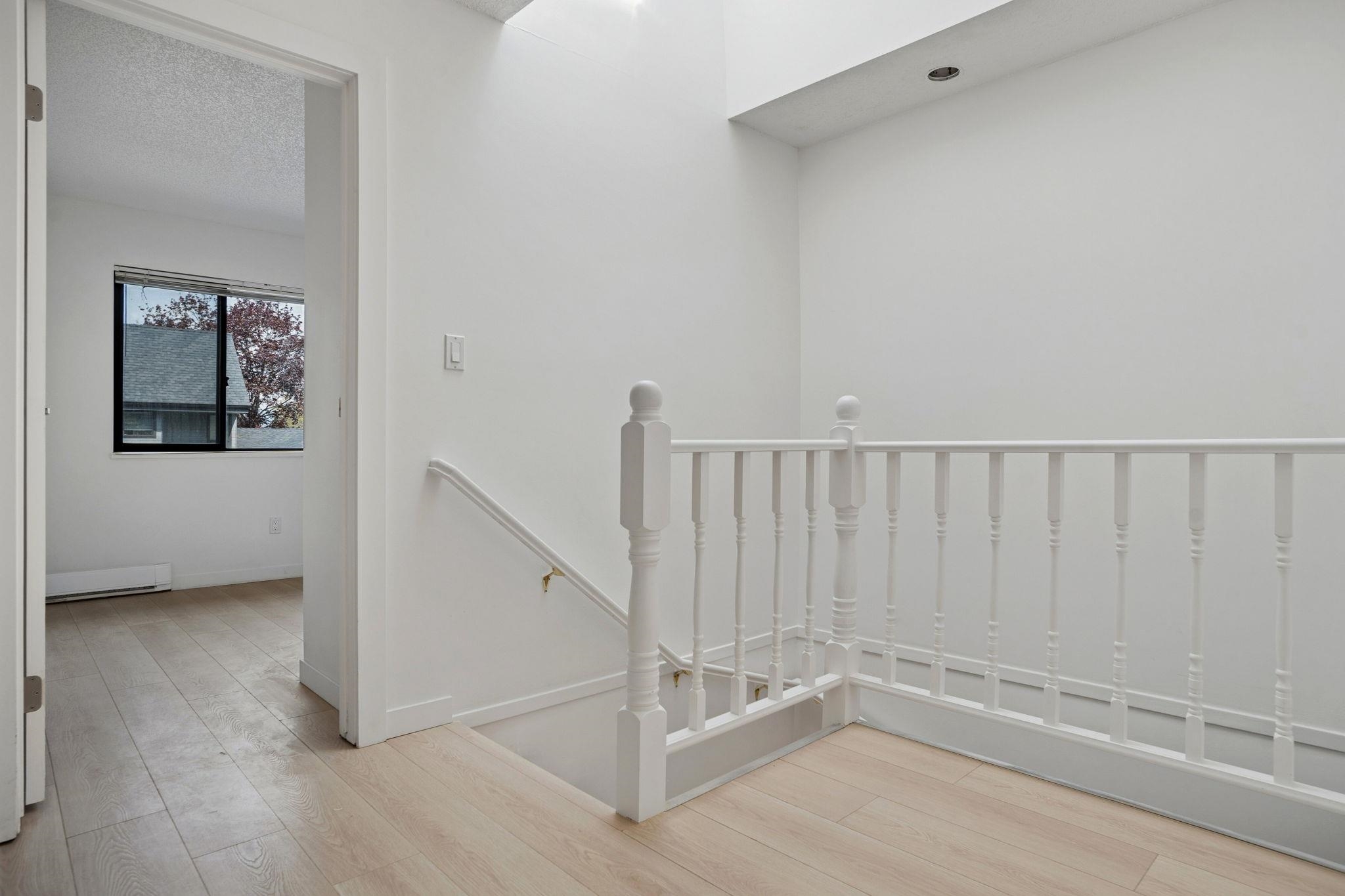 61 3851 BLUNDELL ROAD Unit: 61