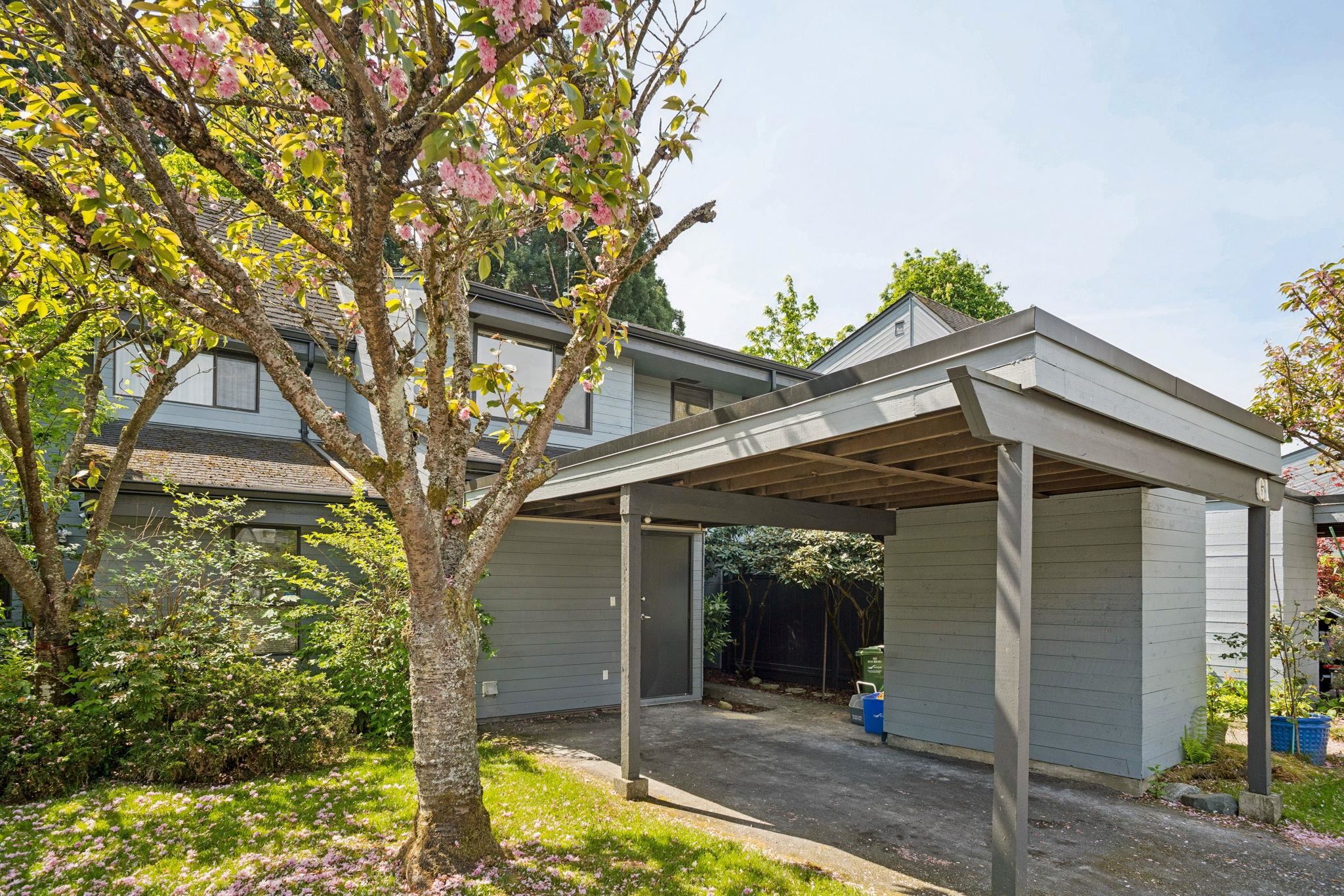61 3851 BLUNDELL ROAD Unit: 61