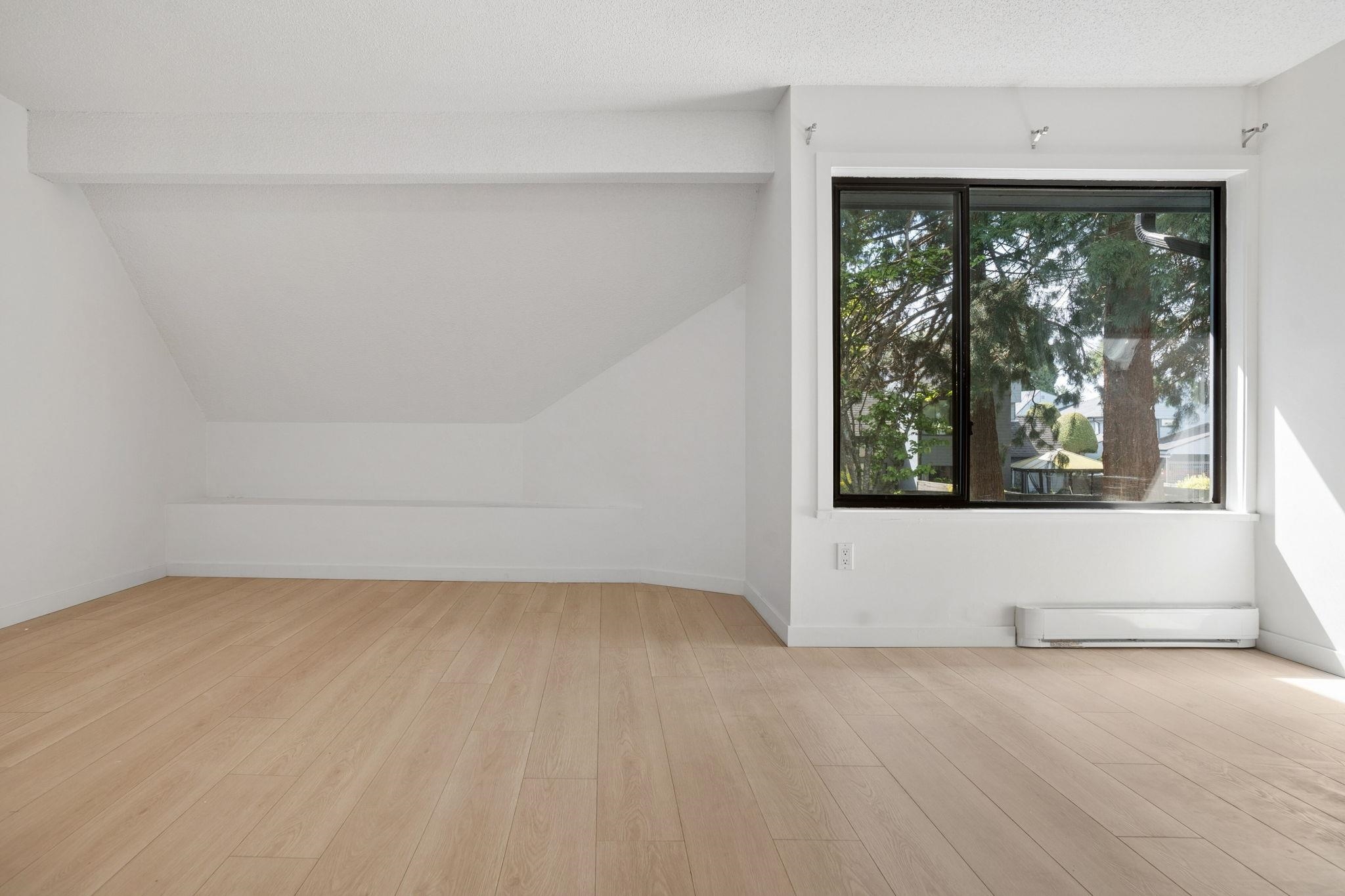 61 3851 BLUNDELL ROAD Unit: 61
