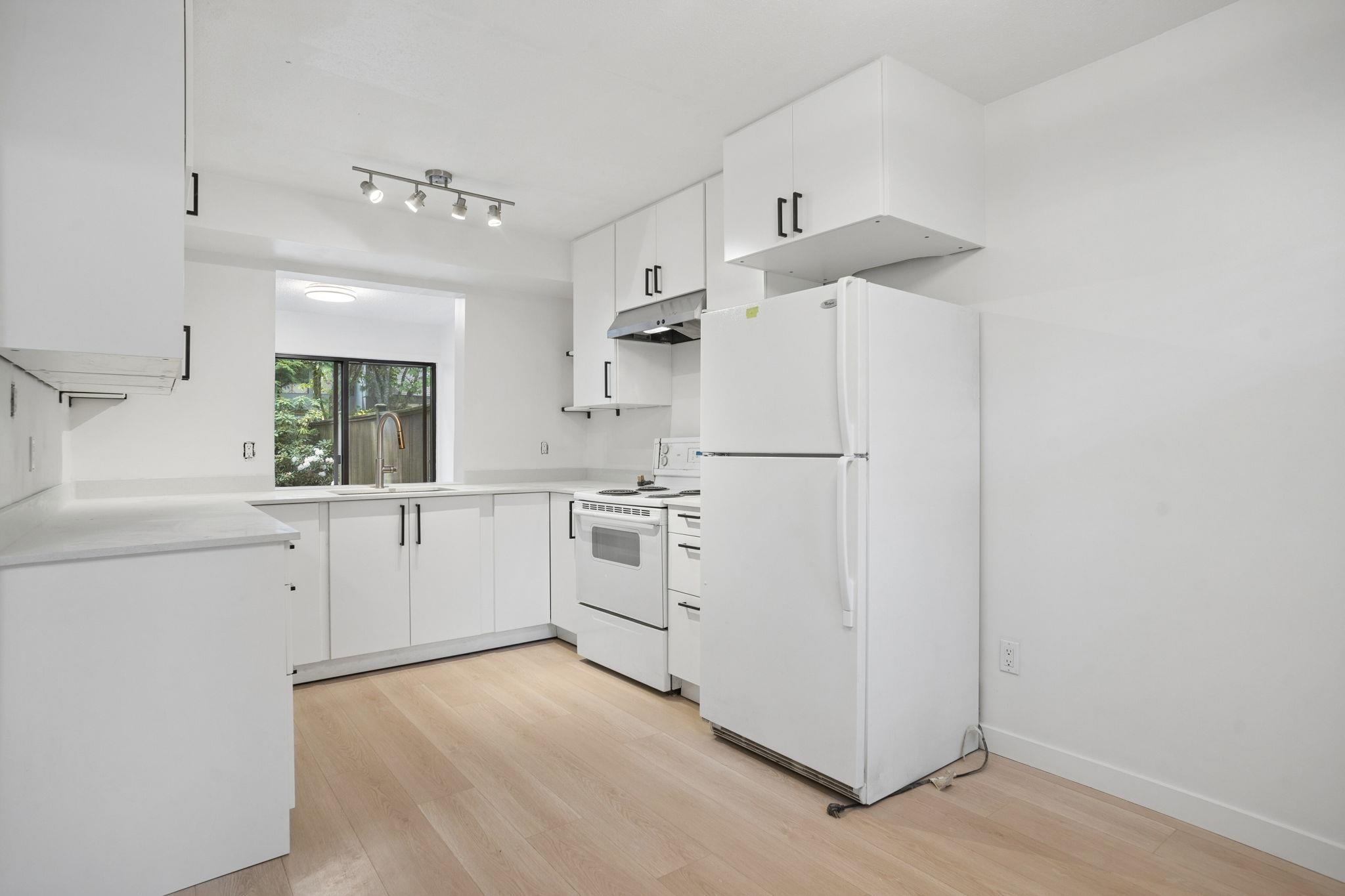 61 3851 BLUNDELL ROAD Unit: 61