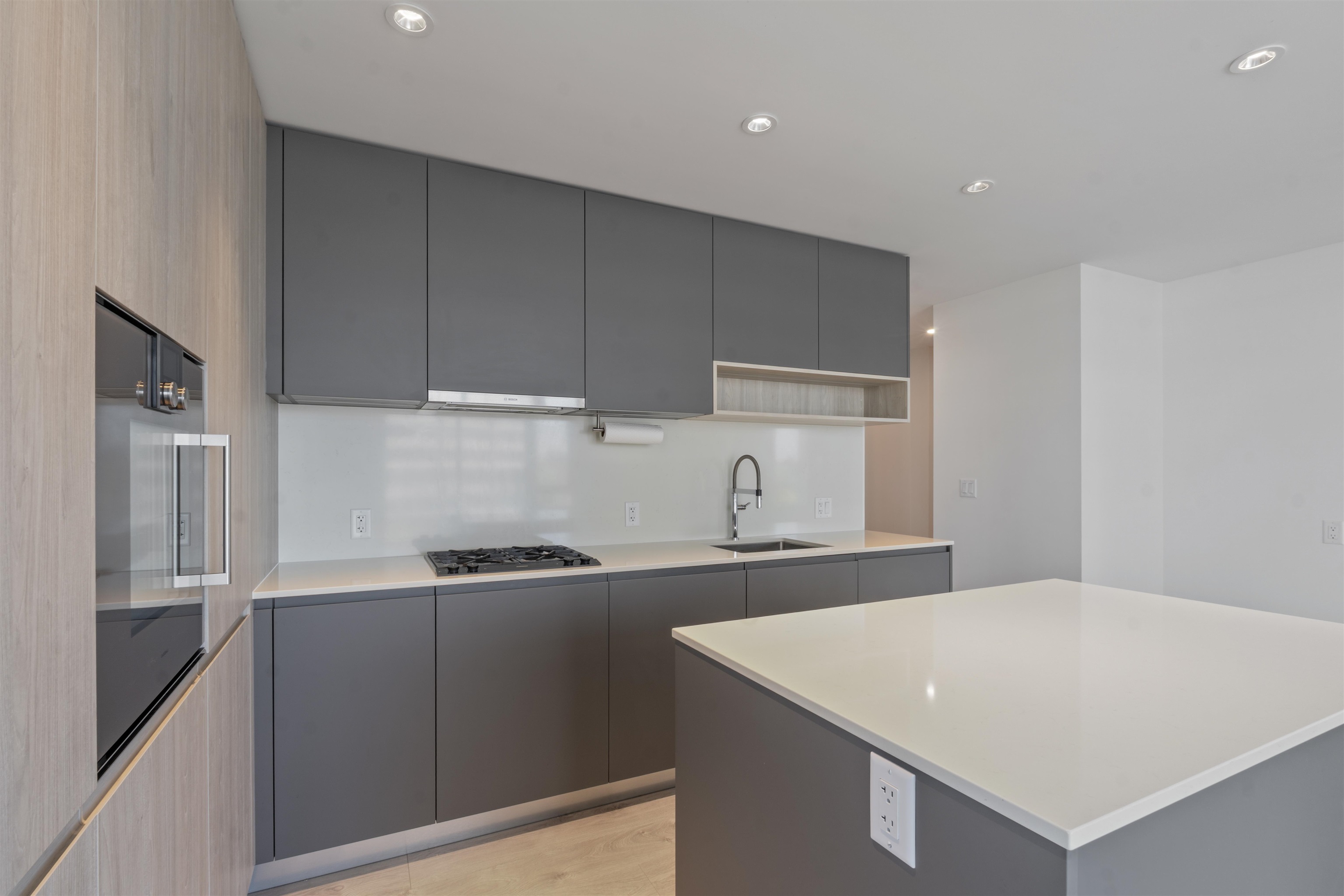 468 6600 MINORU BOULEVARD Unit: 468