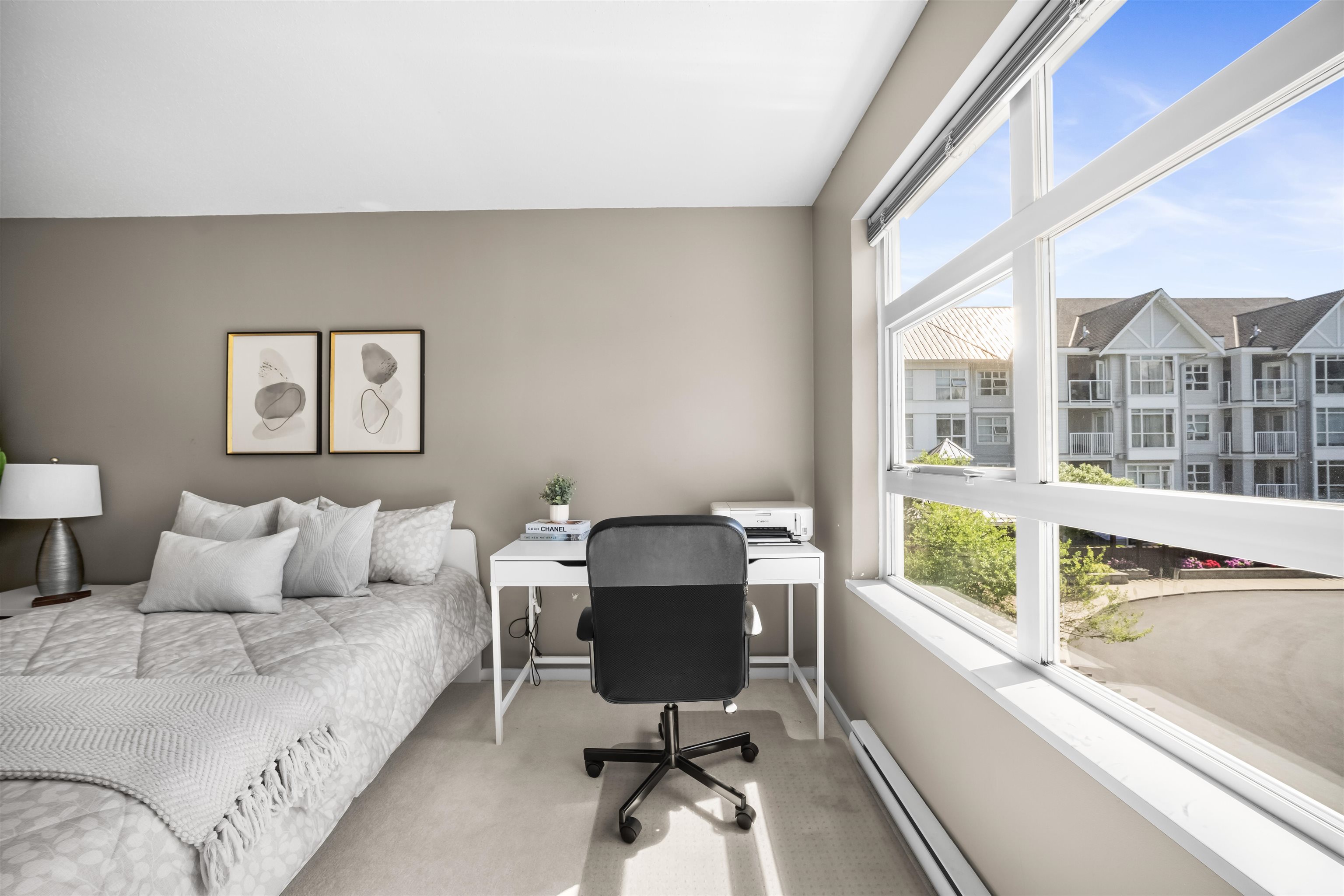 302 3142 ST JOHNS STREET Unit: 302