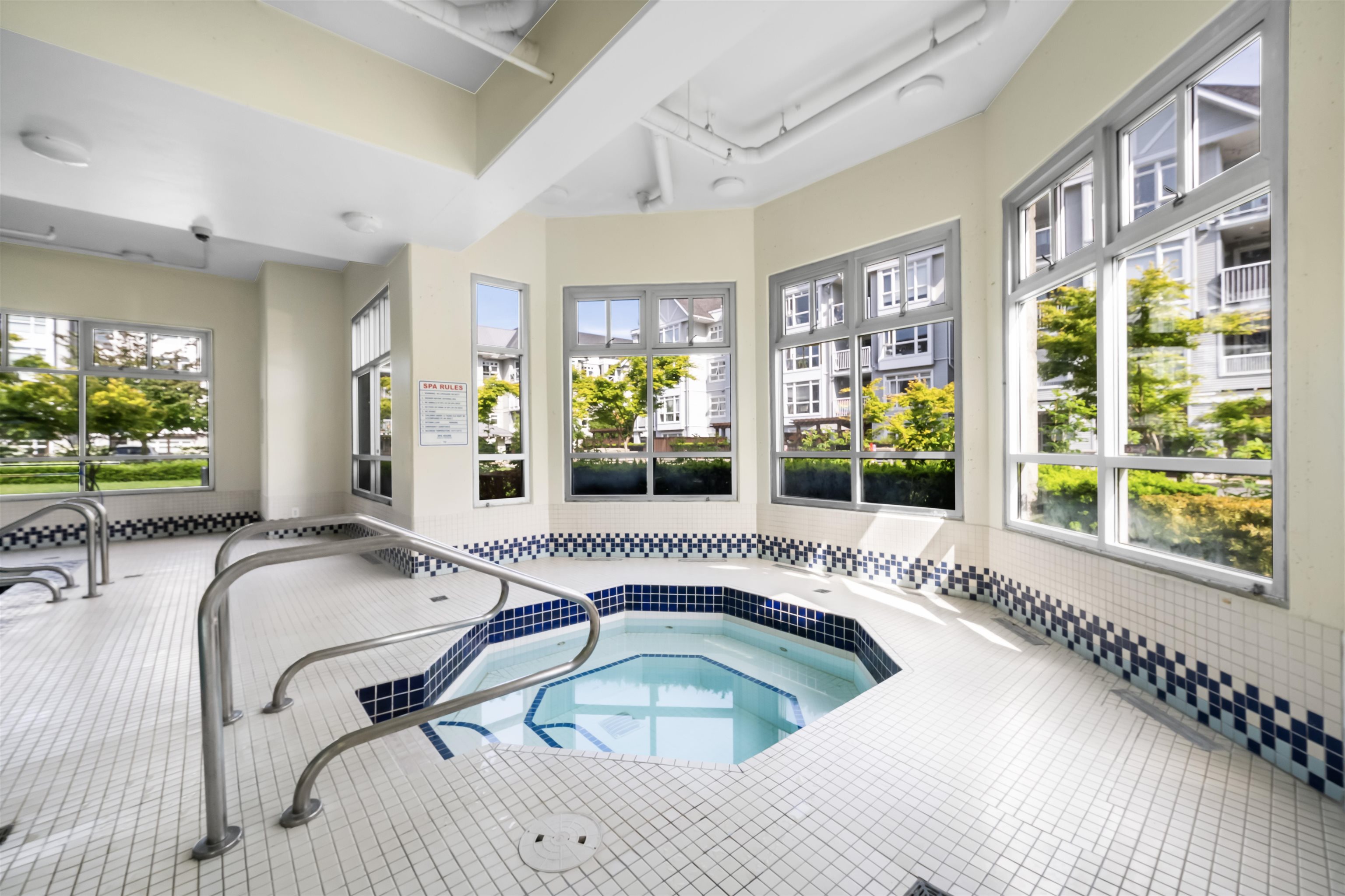 302 3142 ST JOHNS STREET Unit: 302