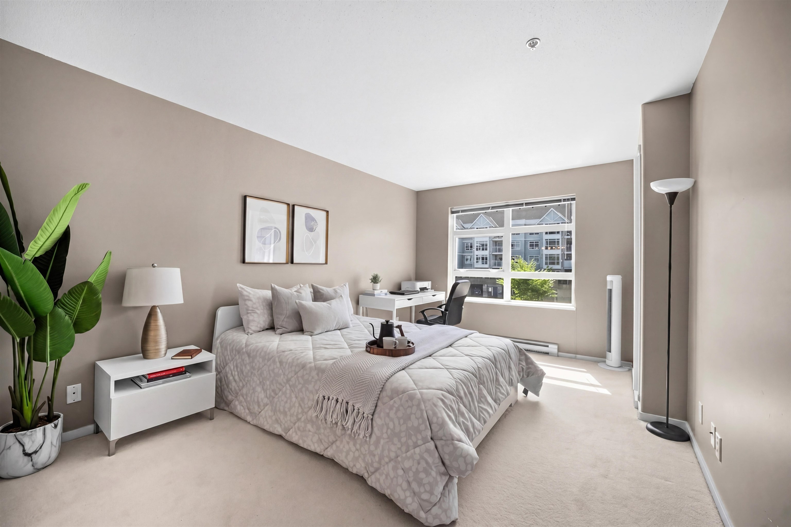 302 3142 ST JOHNS STREET Unit: 302