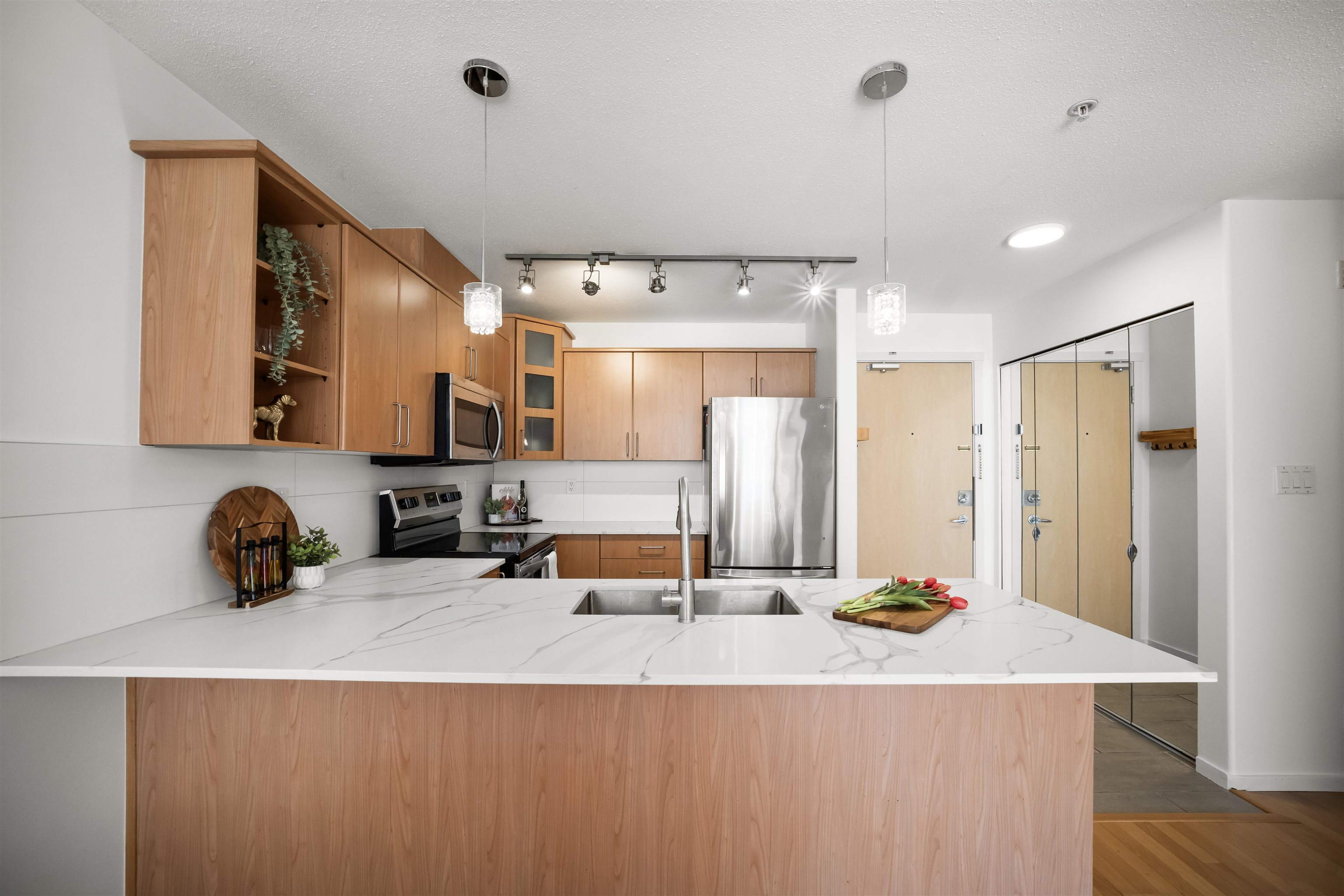 302 3142 ST JOHNS STREET Unit: 302