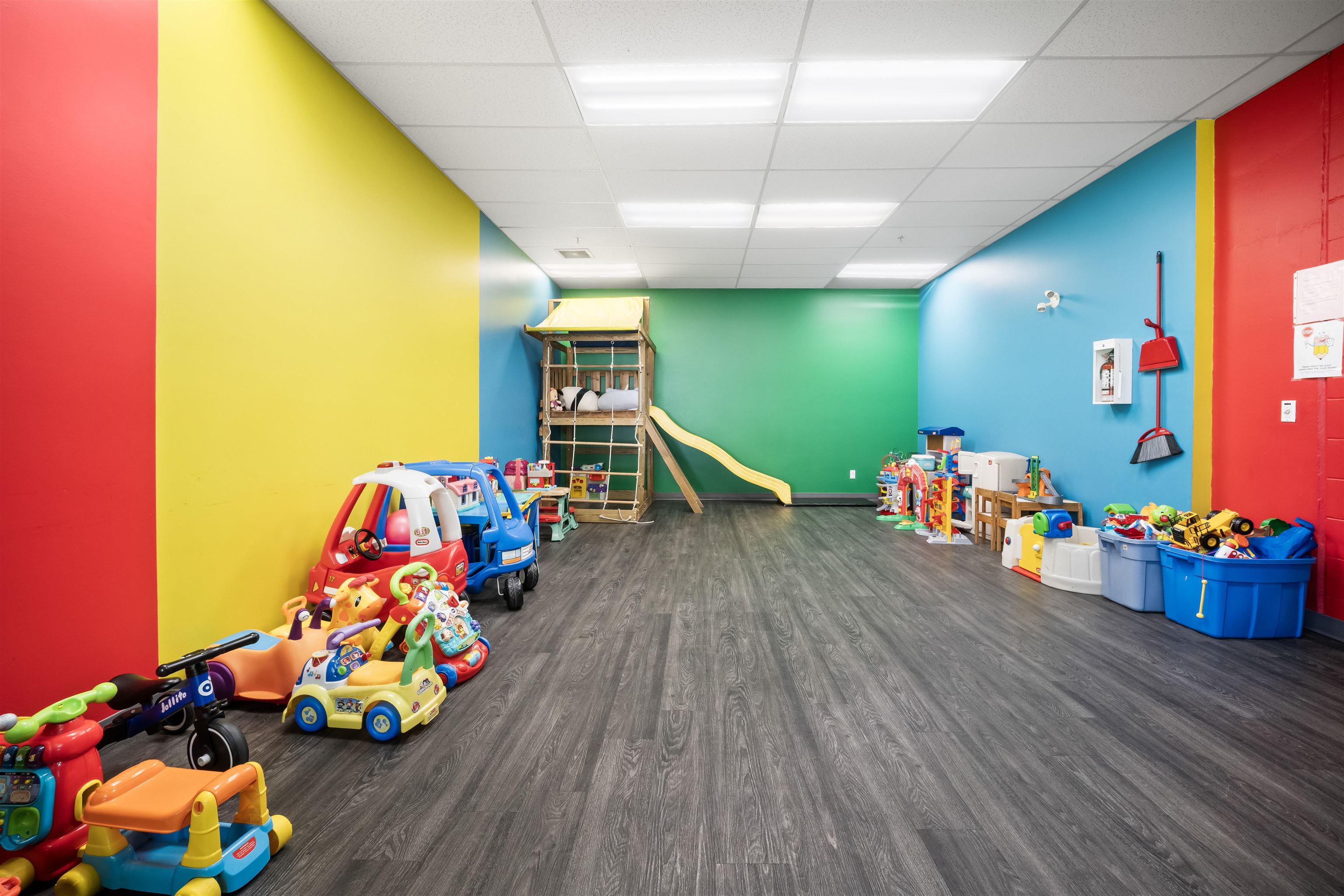 302 3142 ST JOHNS STREET Unit: 302