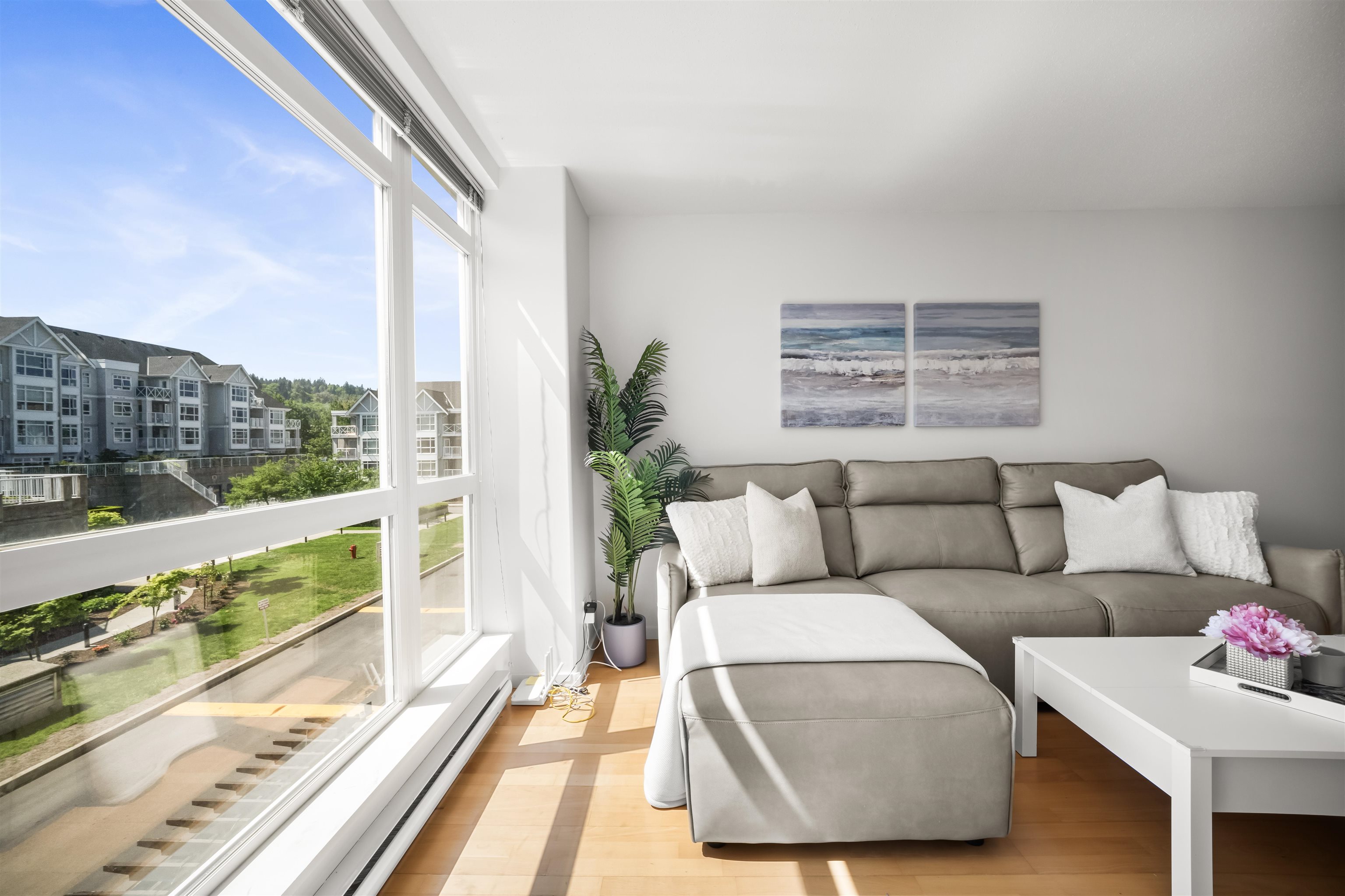 302 3142 ST JOHNS STREET Unit: 302