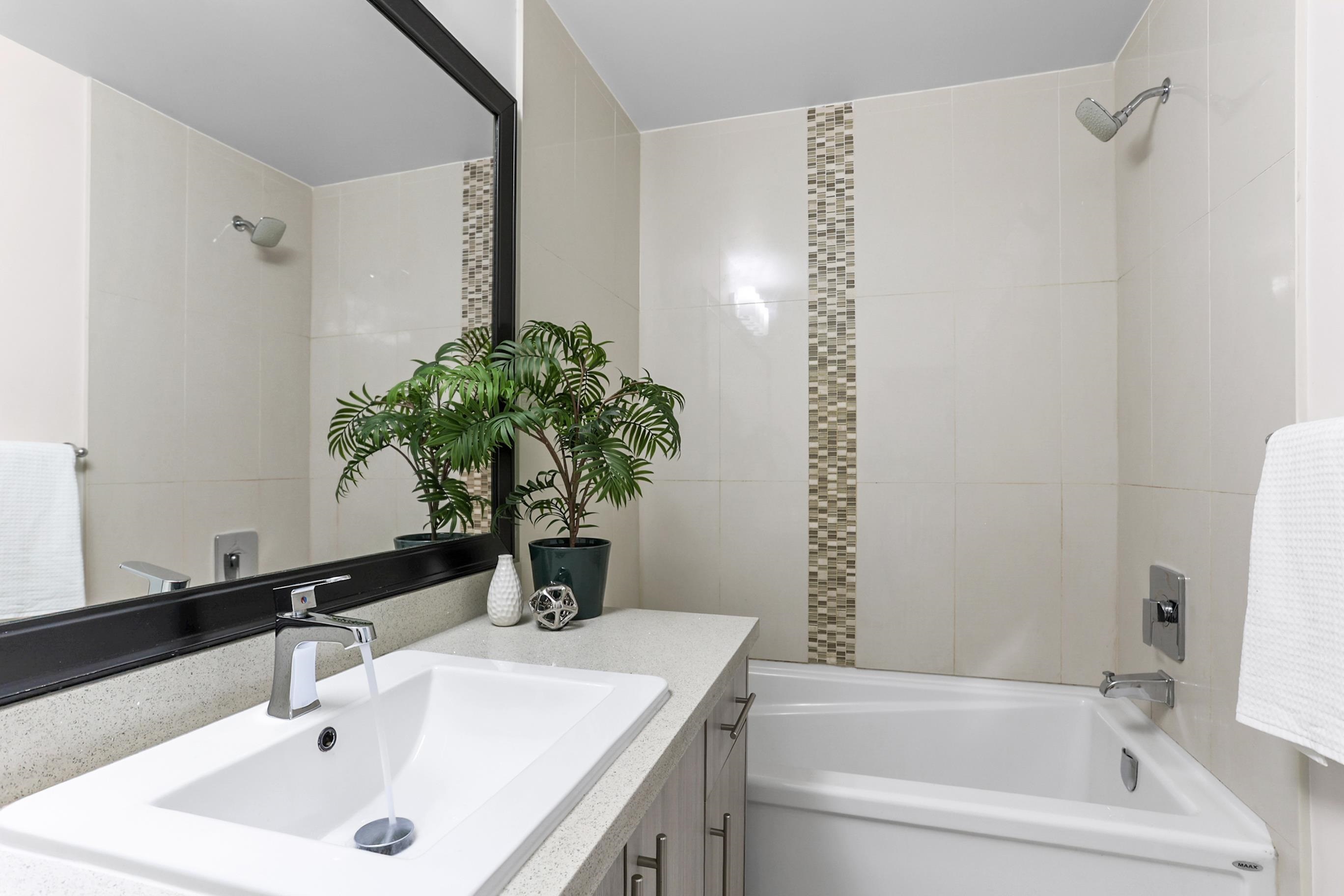 312 12070 227 STREET Unit: 312