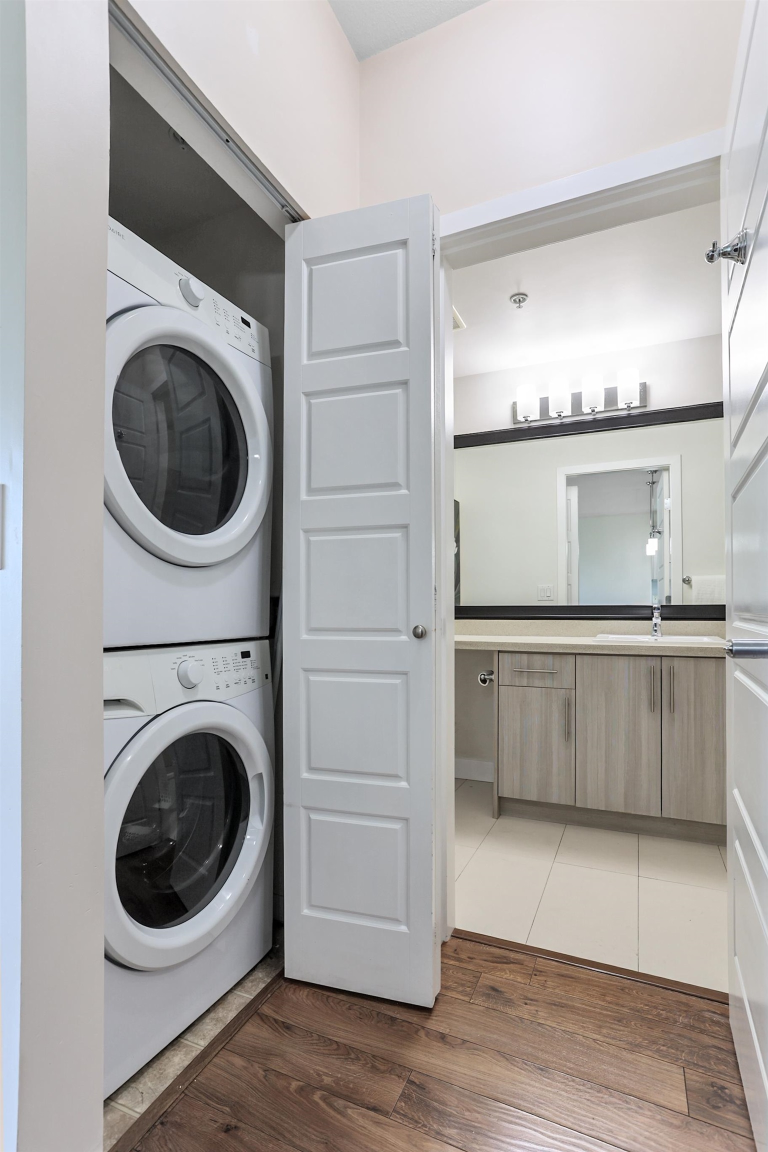312 12070 227 STREET Unit: 312