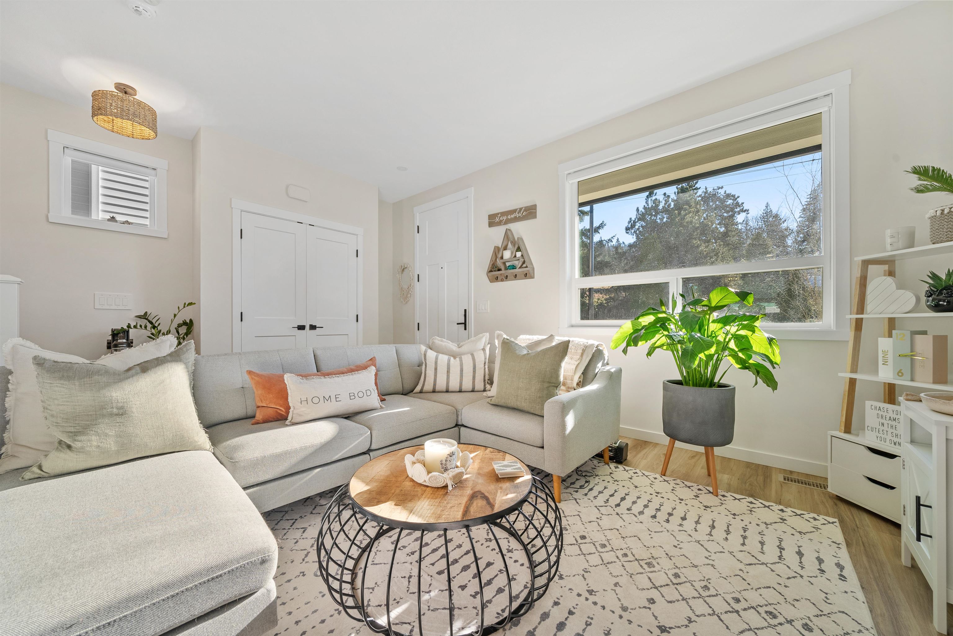 25097 112 AVENUE