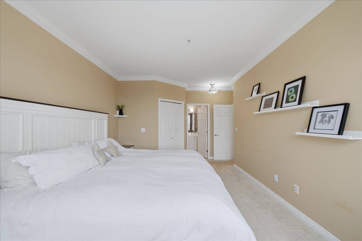 307 5270 OAKMOUNT CRESCENT Unit: 307