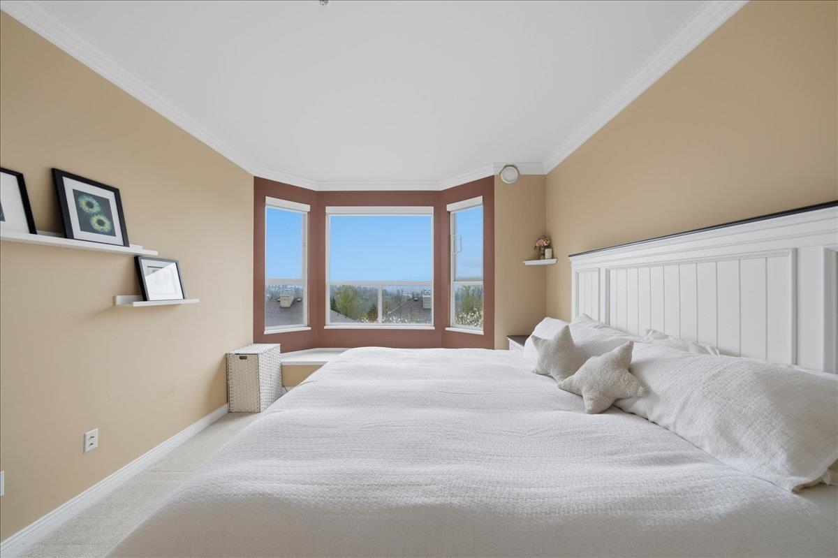 307 5270 OAKMOUNT CRESCENT Unit: 307