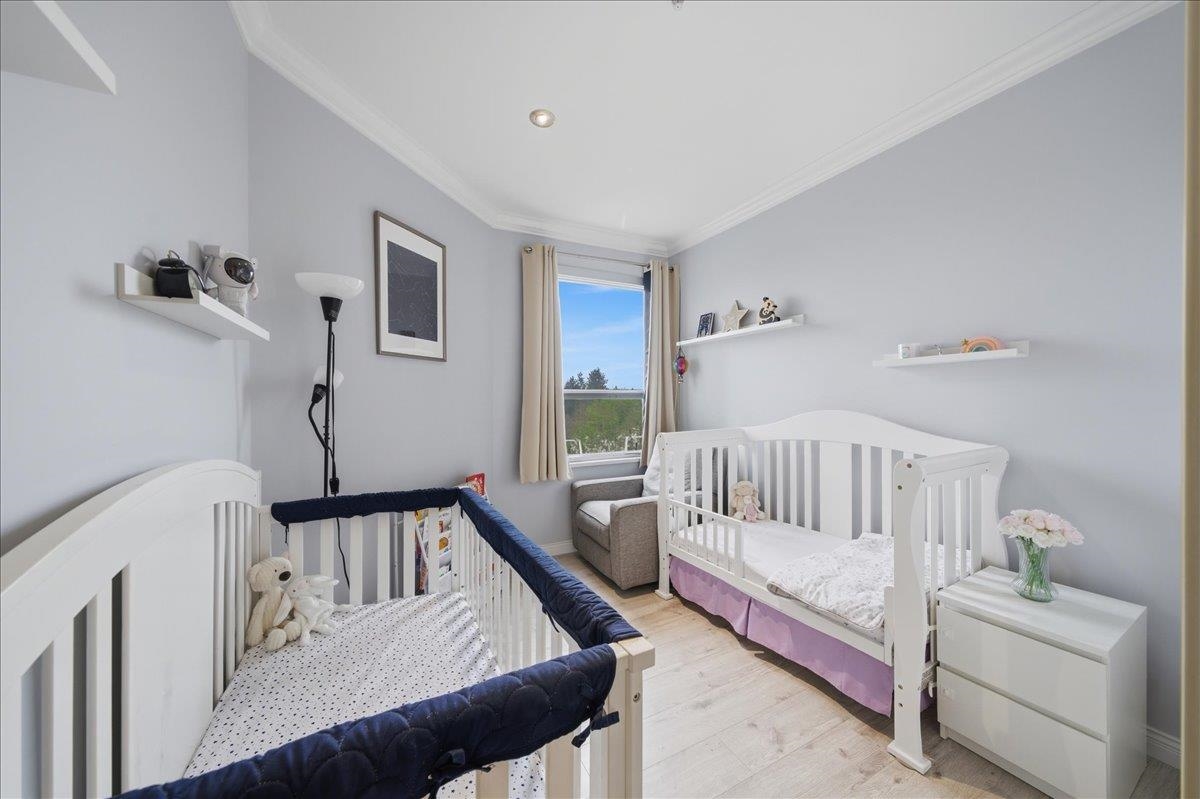 307 5270 OAKMOUNT CRESCENT Unit: 307