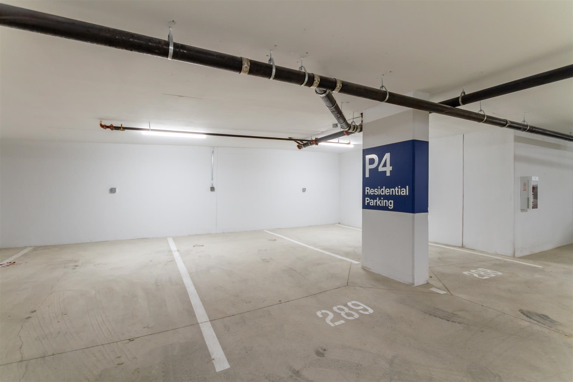 2707 13738 CENTRAL AVENUE Unit: 2707